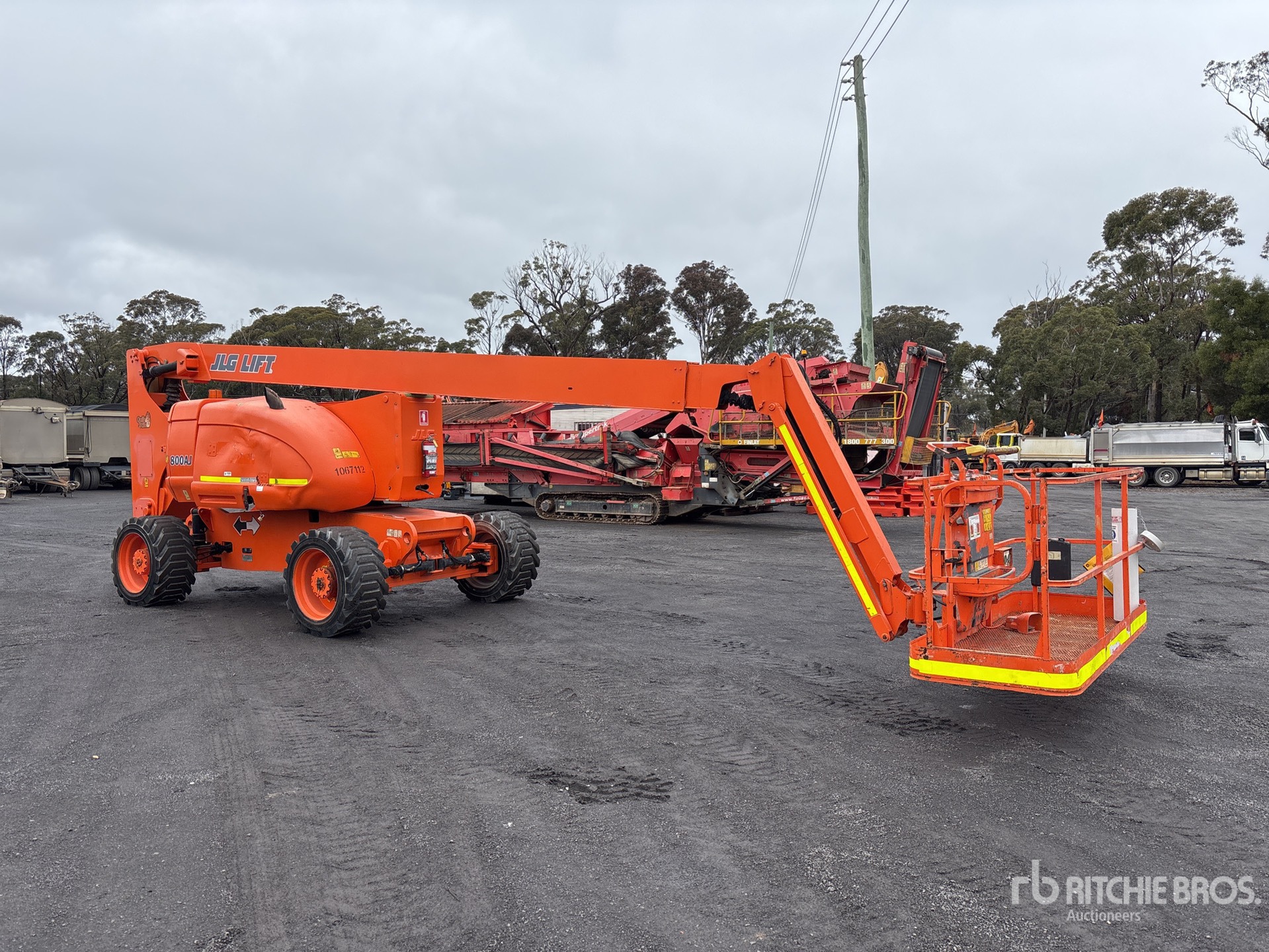 2011 JLG 800AJ