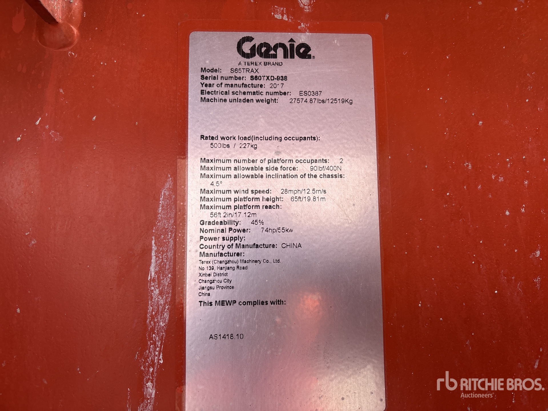 2017 Genie S65 TRAX