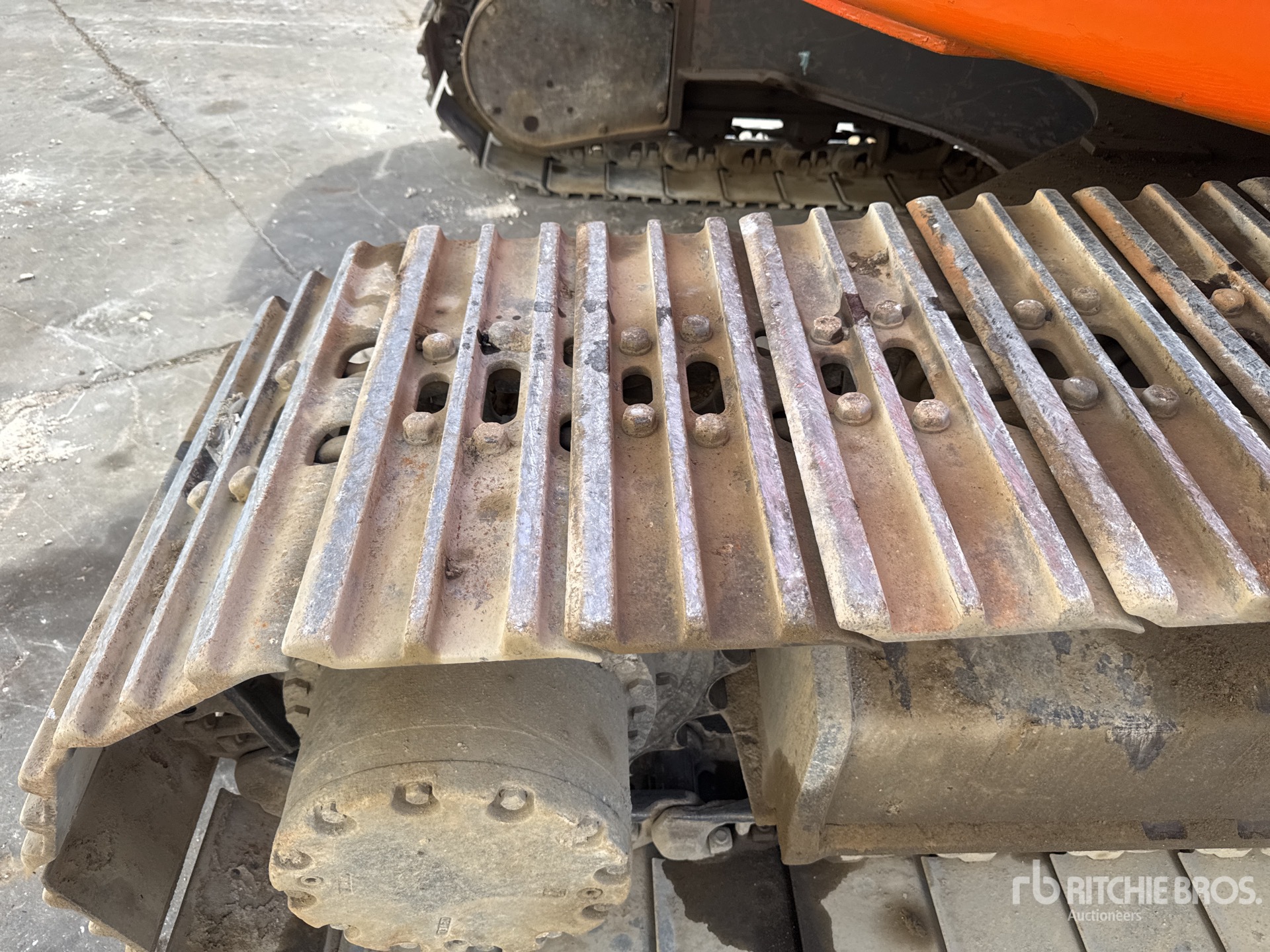 2017 Hitachi ZX225USLC-6