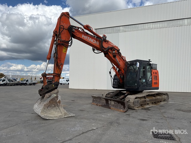2017 Hitachi ZX225USLC-6 Tracked Excavator
