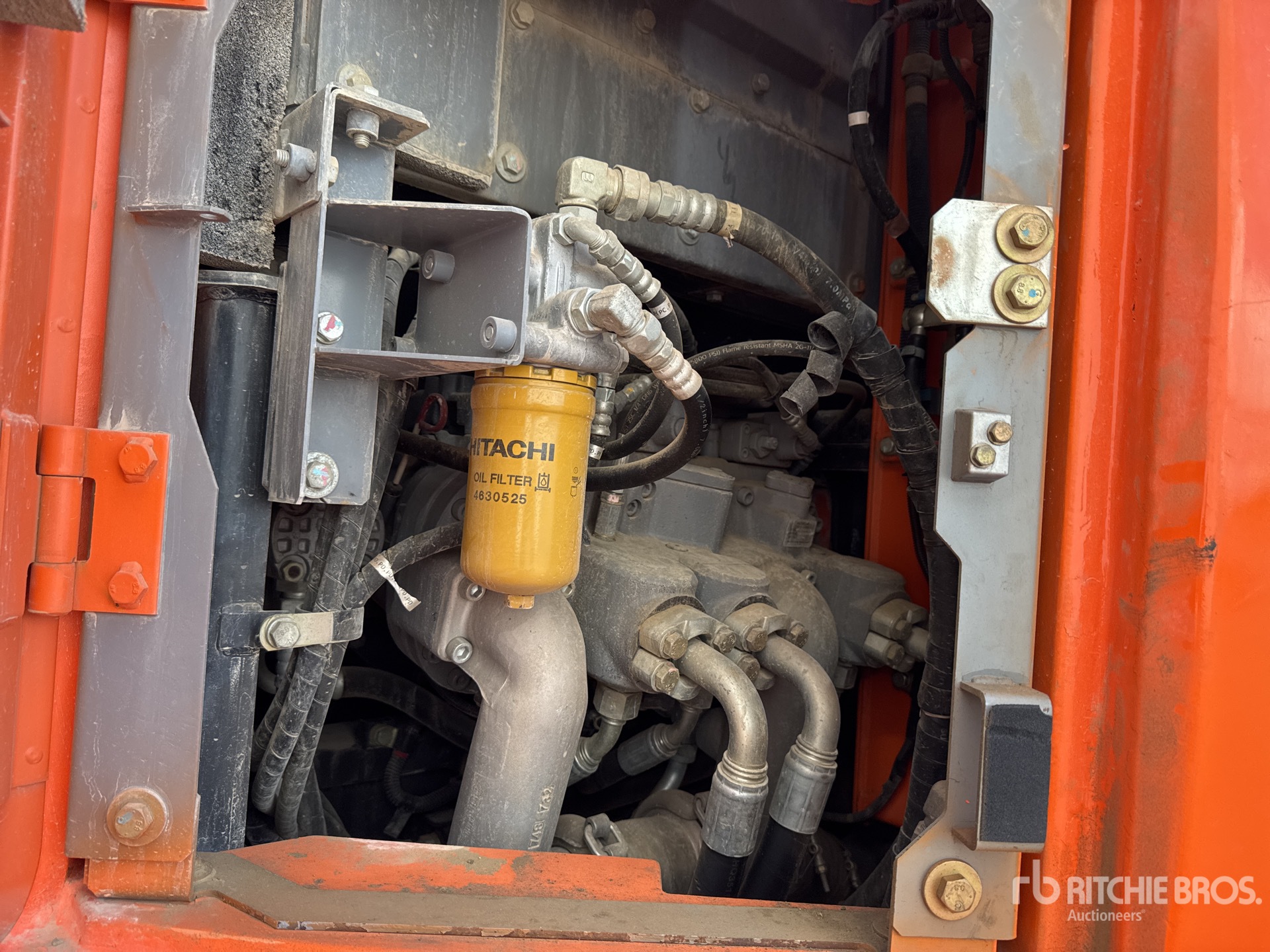 2017 Hitachi ZX225USLC-6