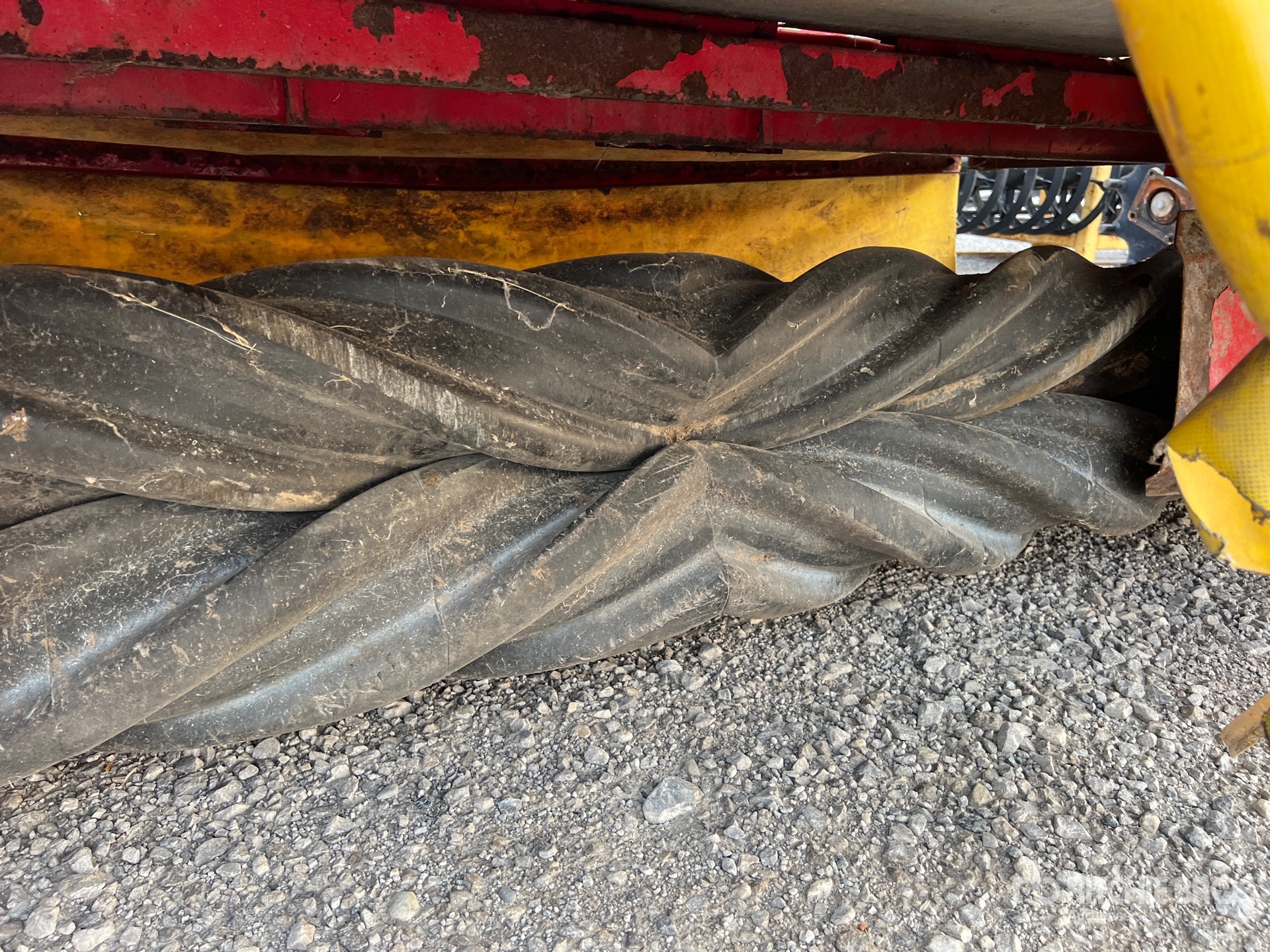 2009 Pottinger NOVACAT 306 CRW