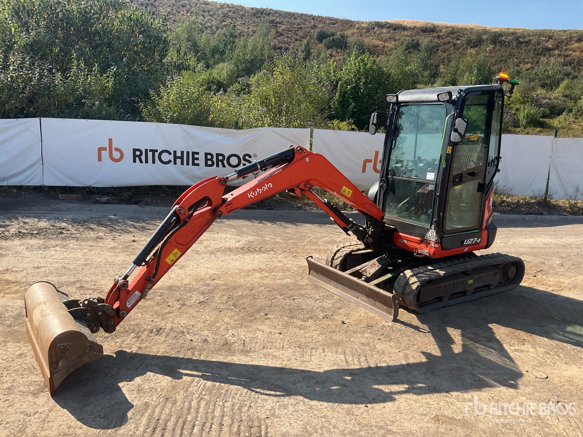 2020 Kubota U27-4
