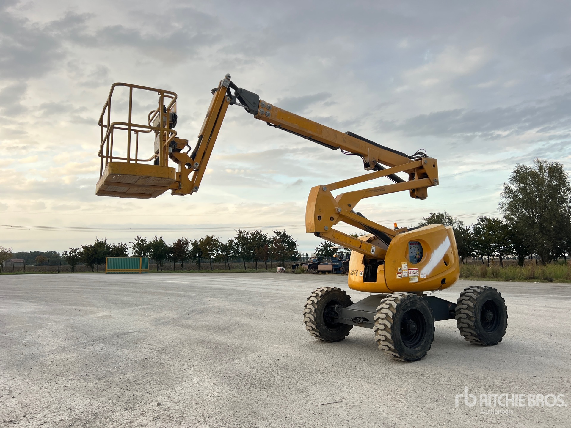 Photo of 2012 Haulotte HA16PX