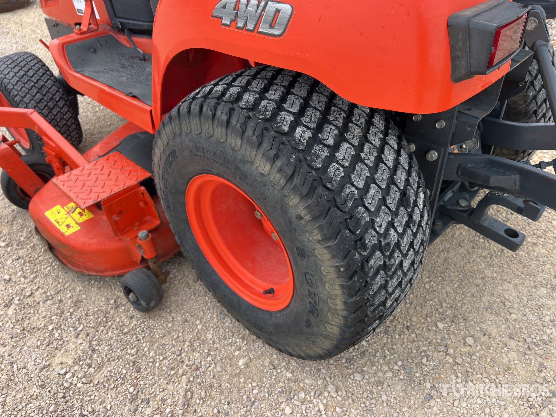 Kubota BX2350