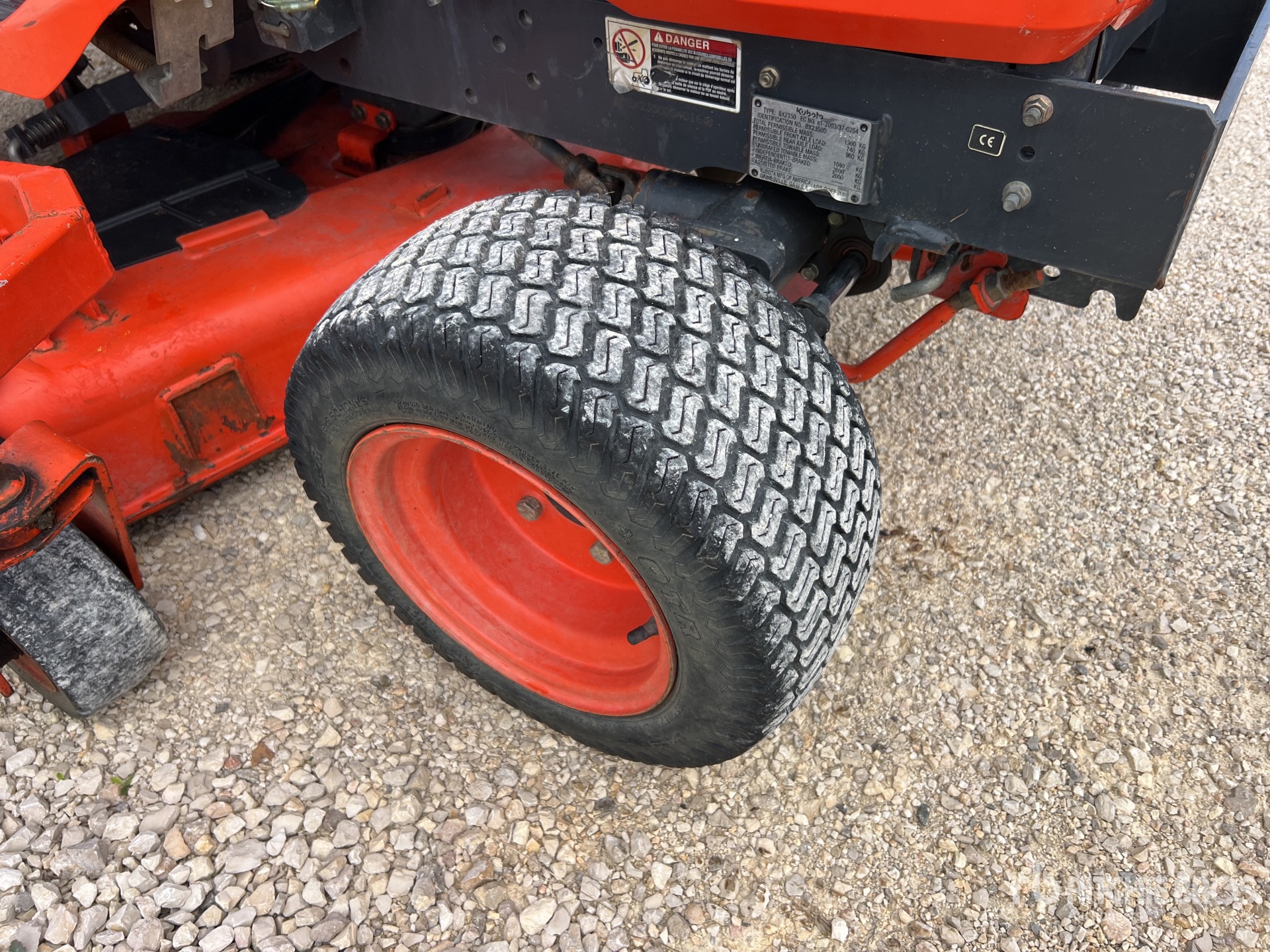 Kubota BX2350
