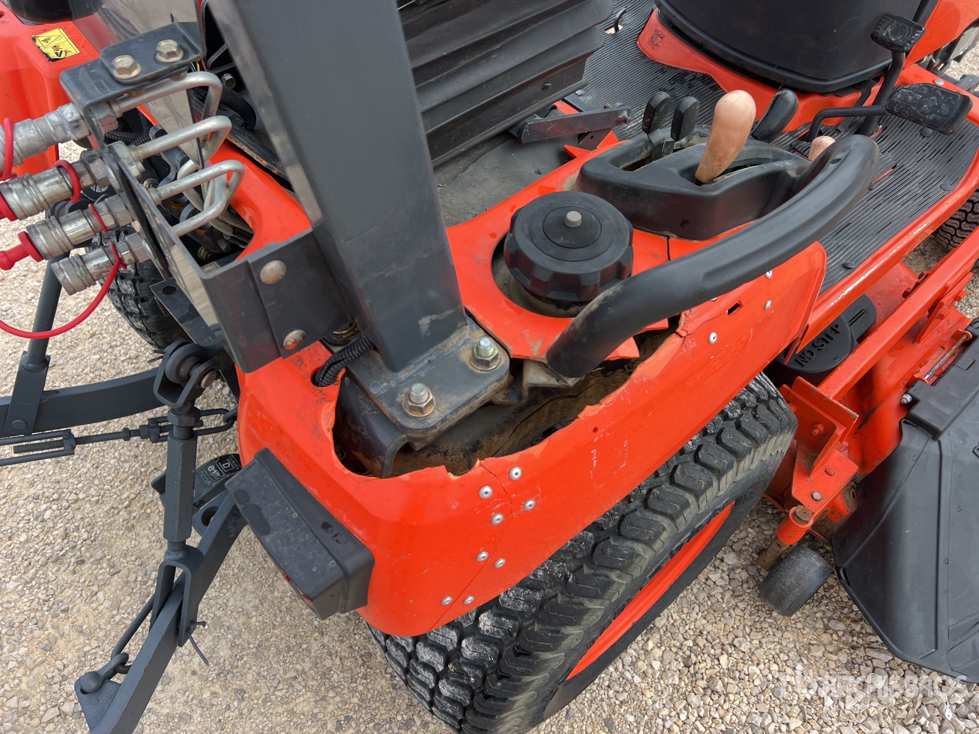 Kubota BX2350
