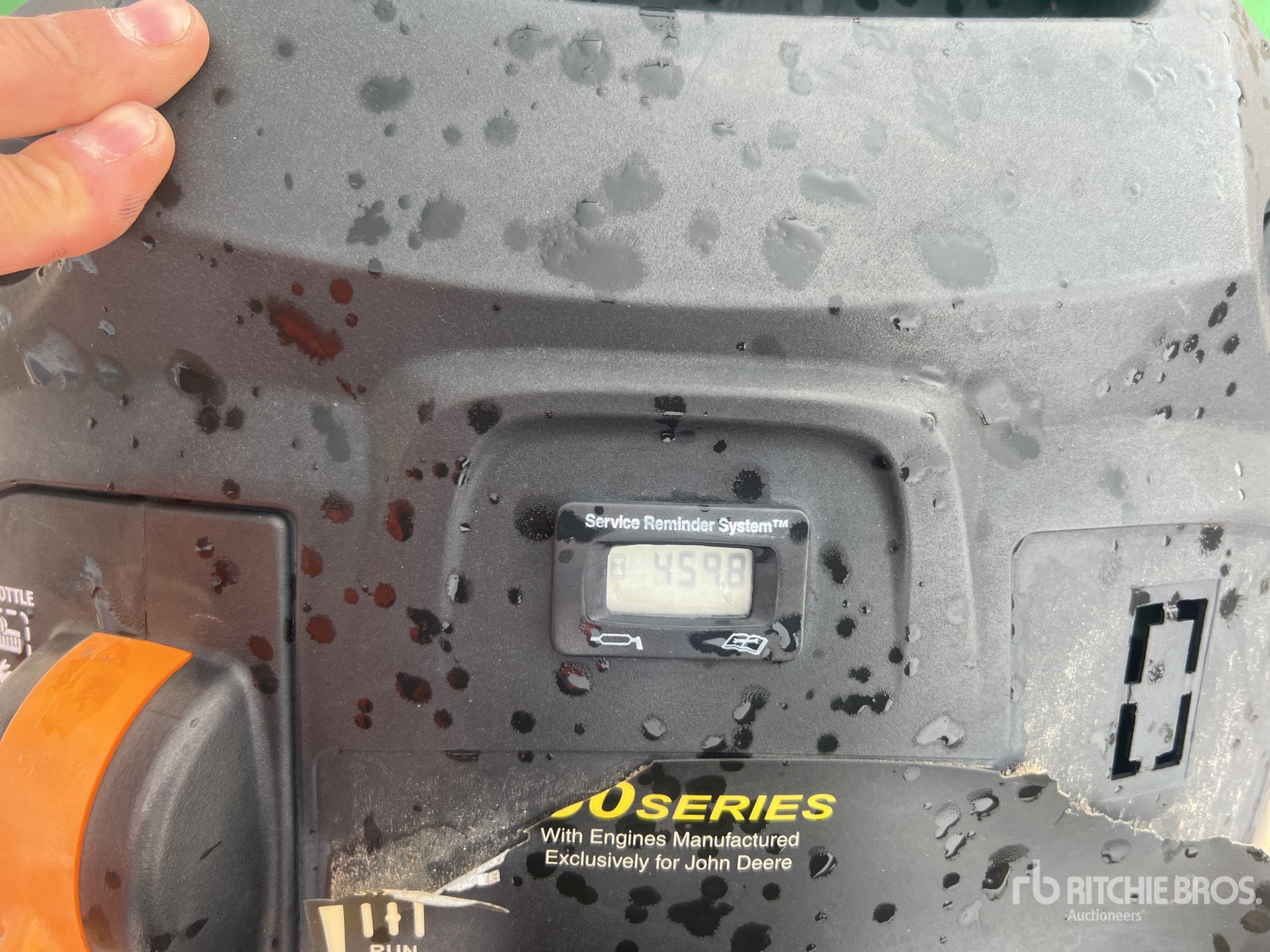 John Deere X125