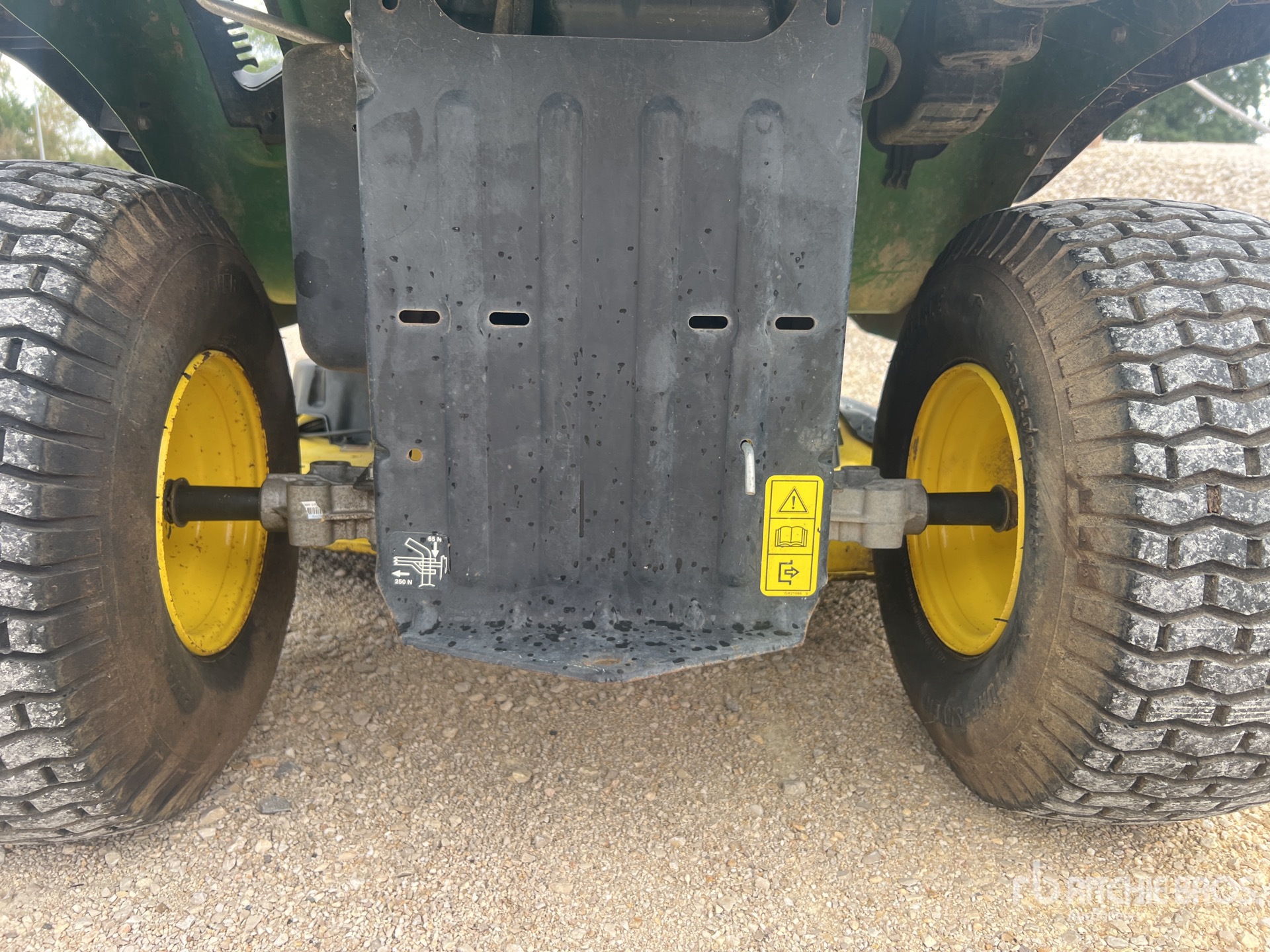 John Deere X125