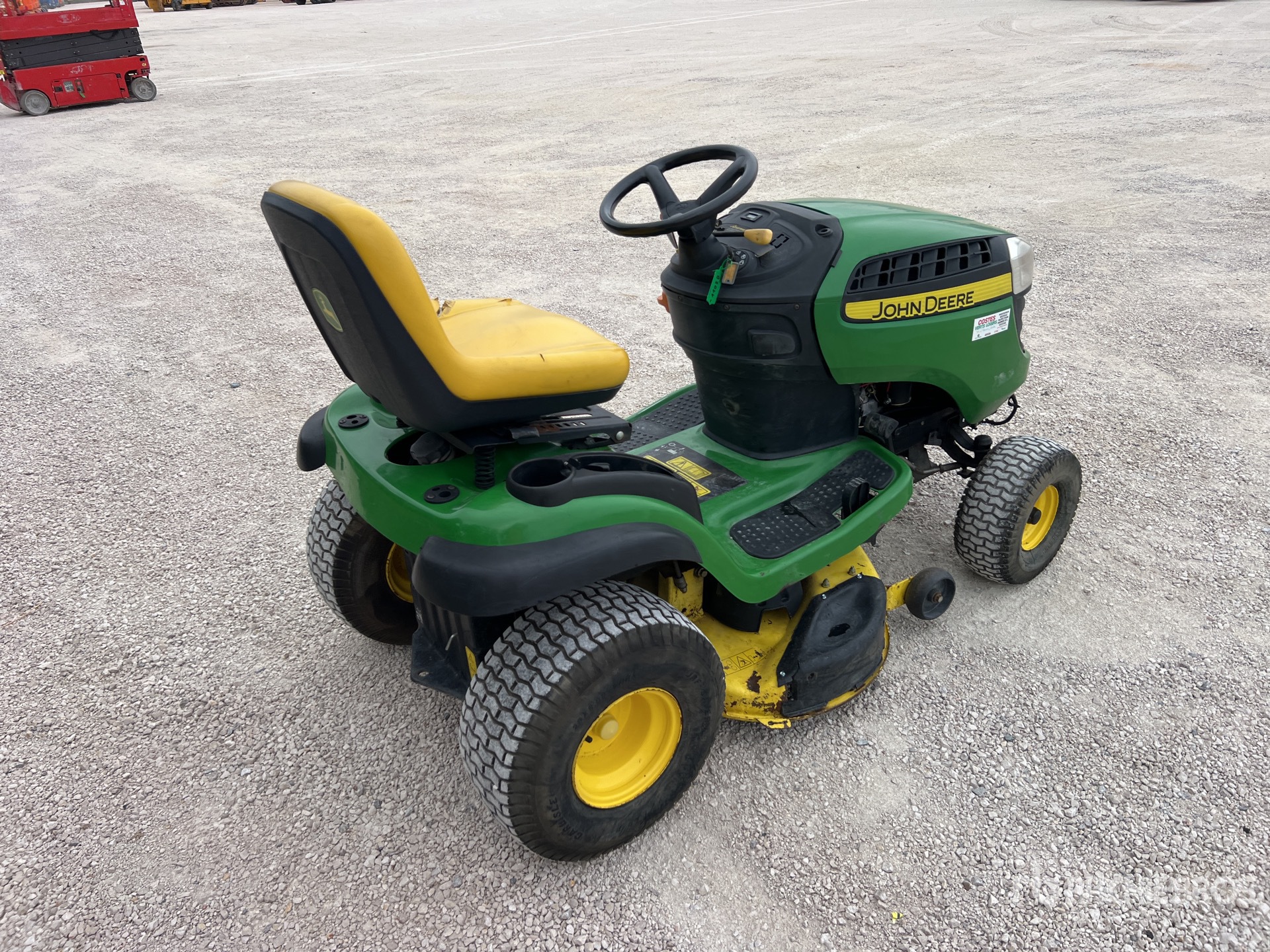 John Deere X125