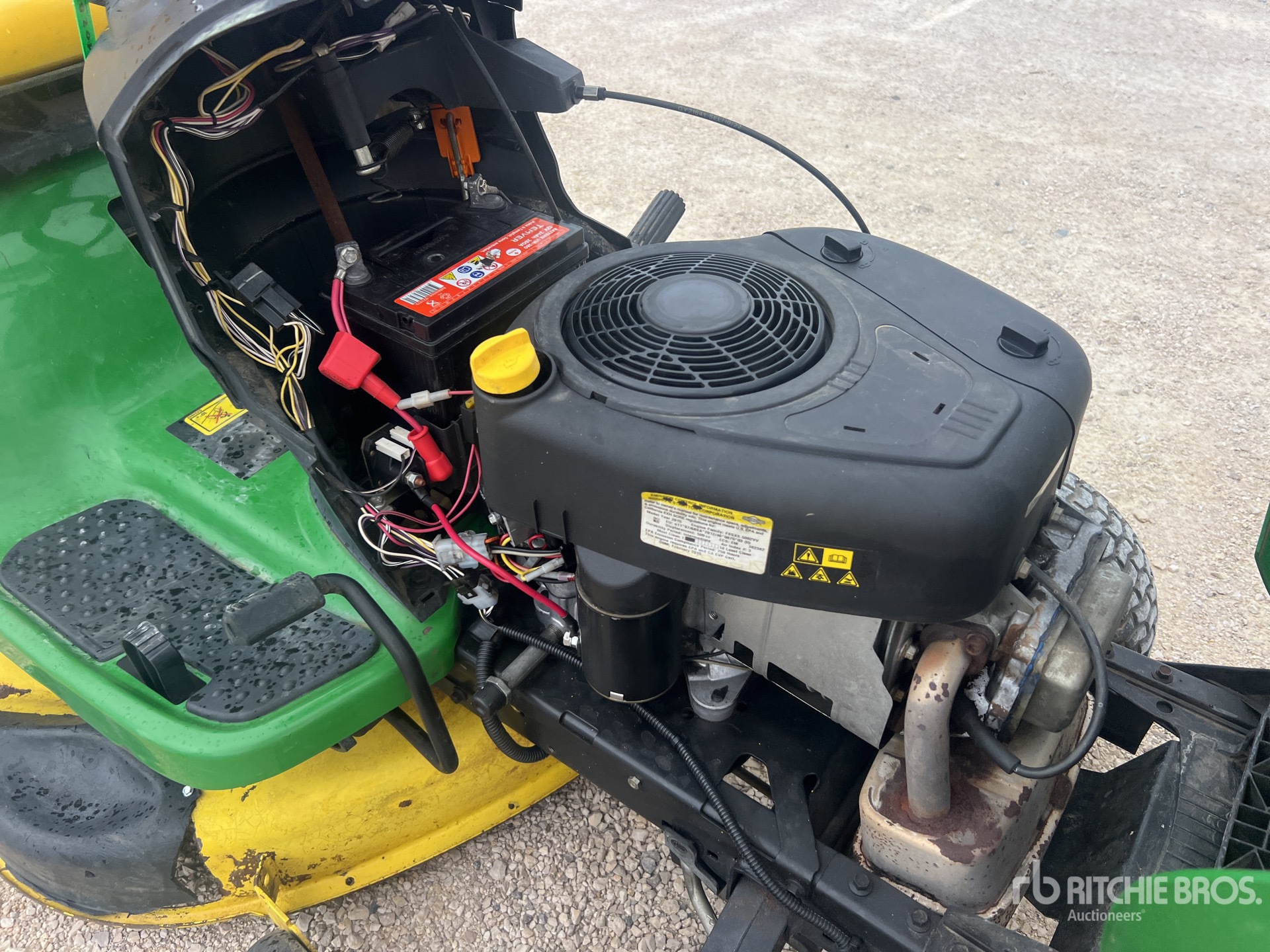 John Deere X125