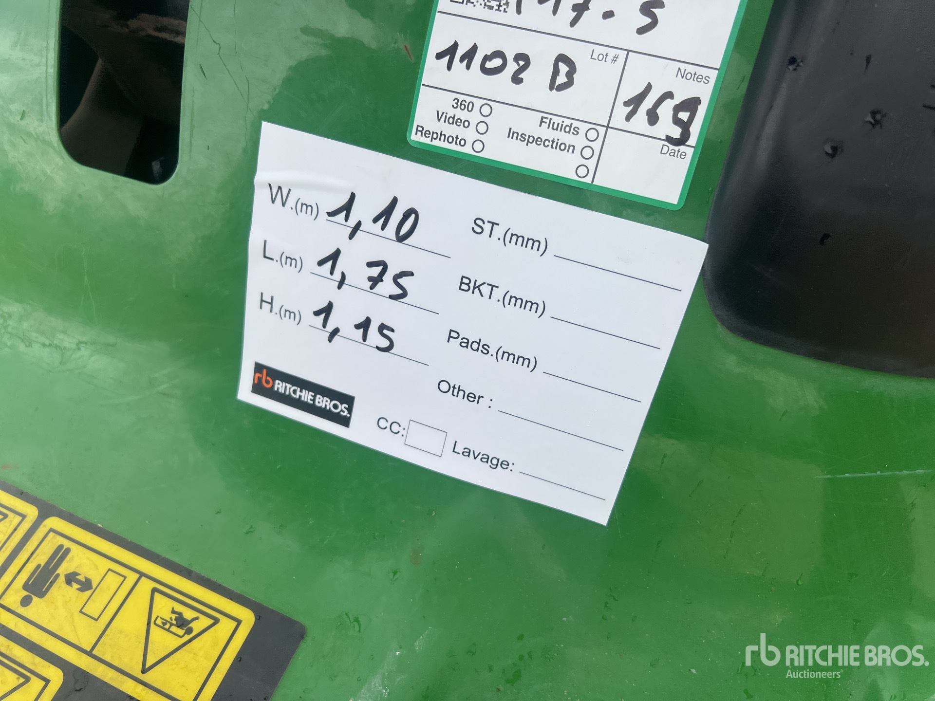 John Deere X125