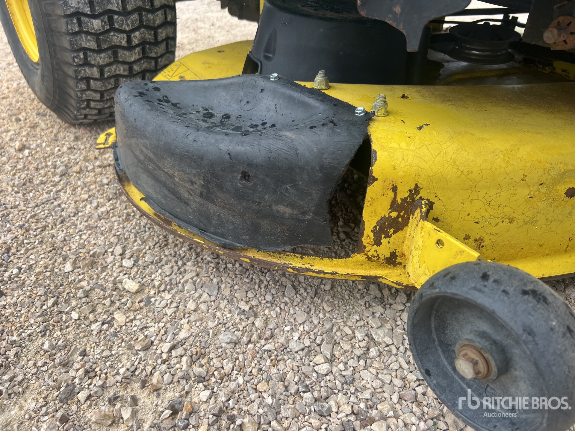 John Deere X125
