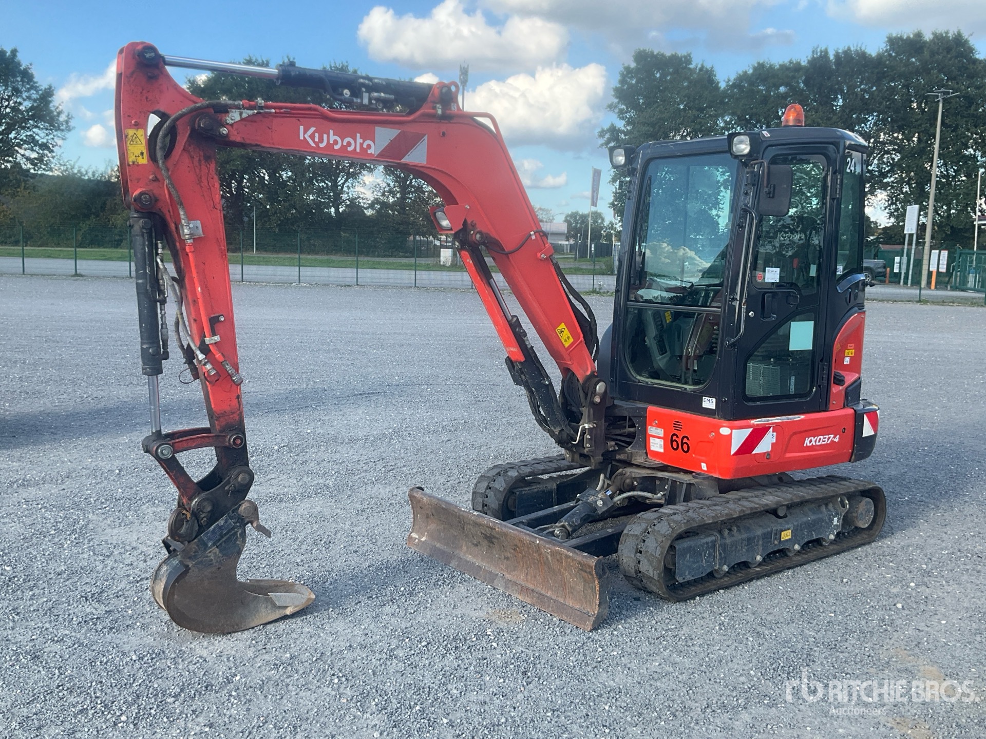 Photo of 2022 Kubota KX037-4