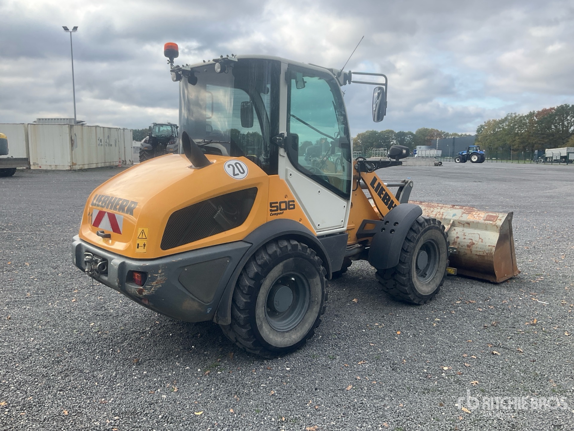 2021 Liebherr L506C