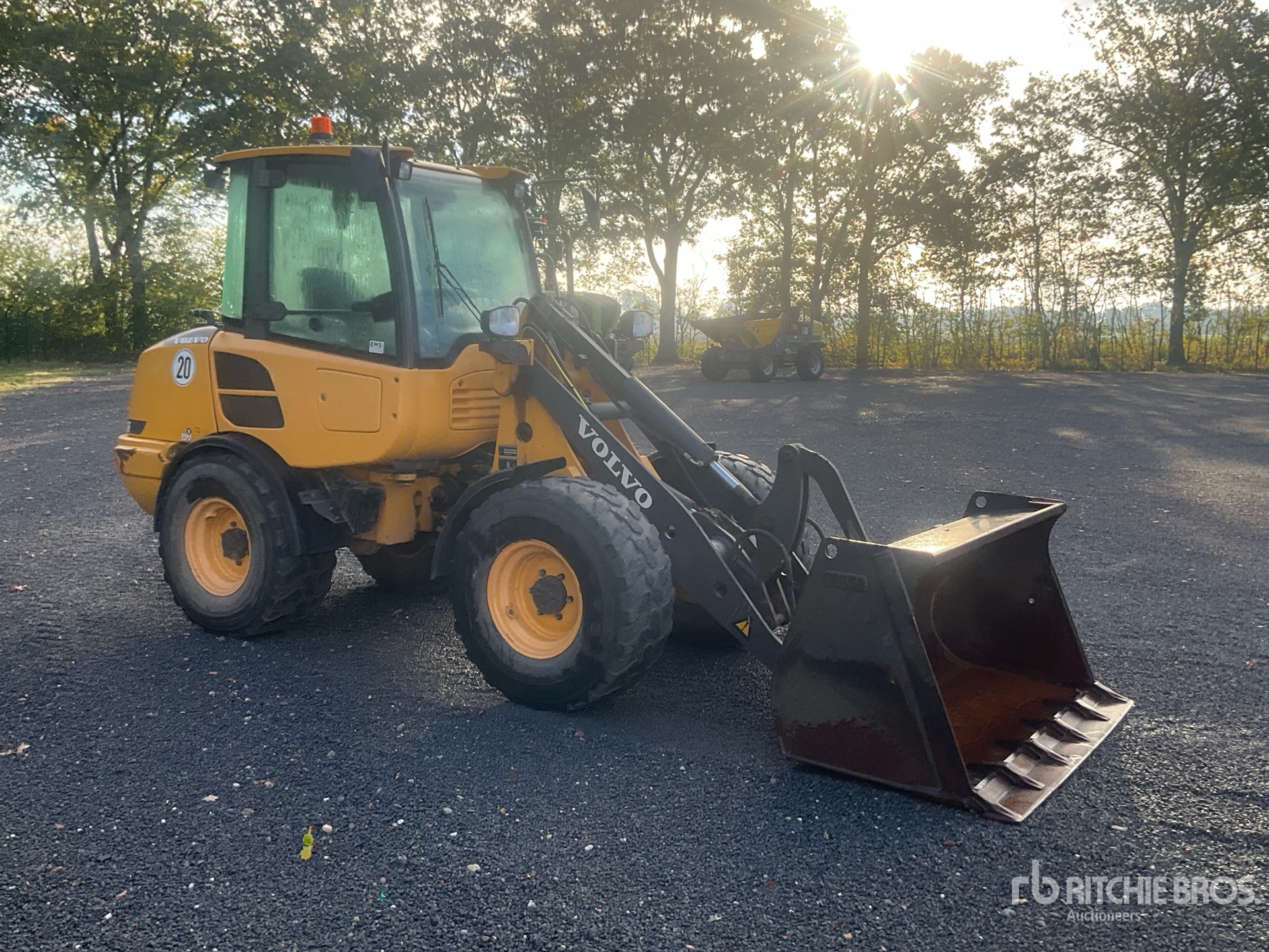 2018 Volvo L25F
