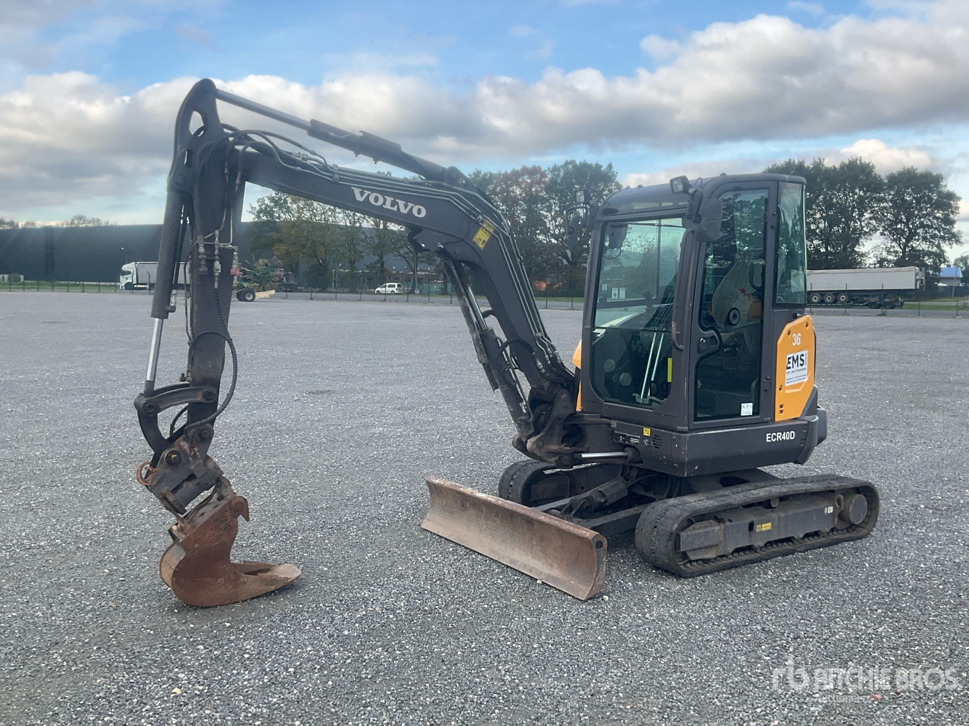 Photo of 2017 Volvo ECR40D