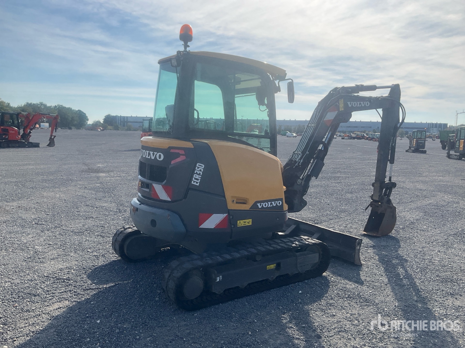 2022 Volvo ECR35D
