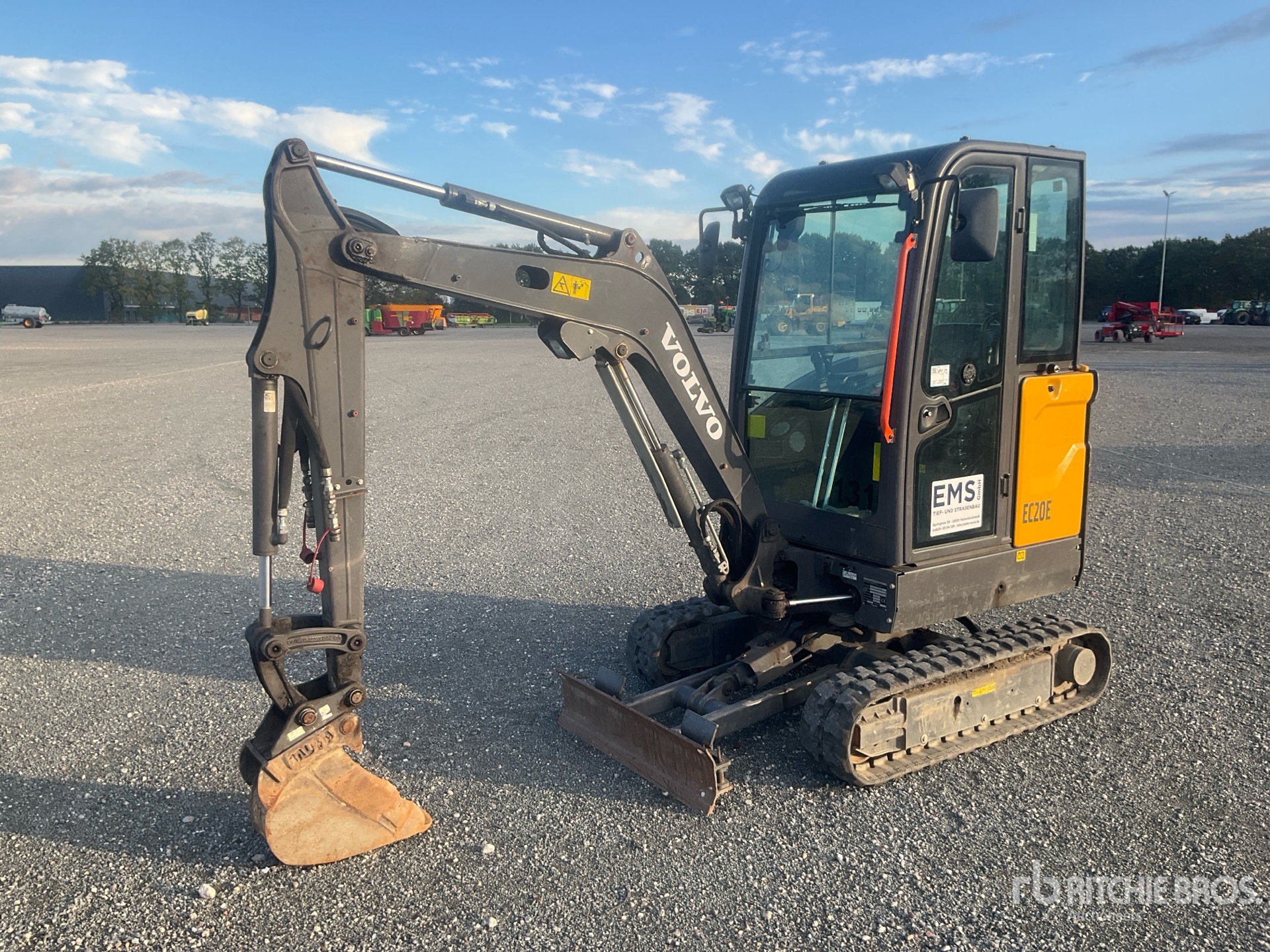 Photo of 2022 Volvo EC20E