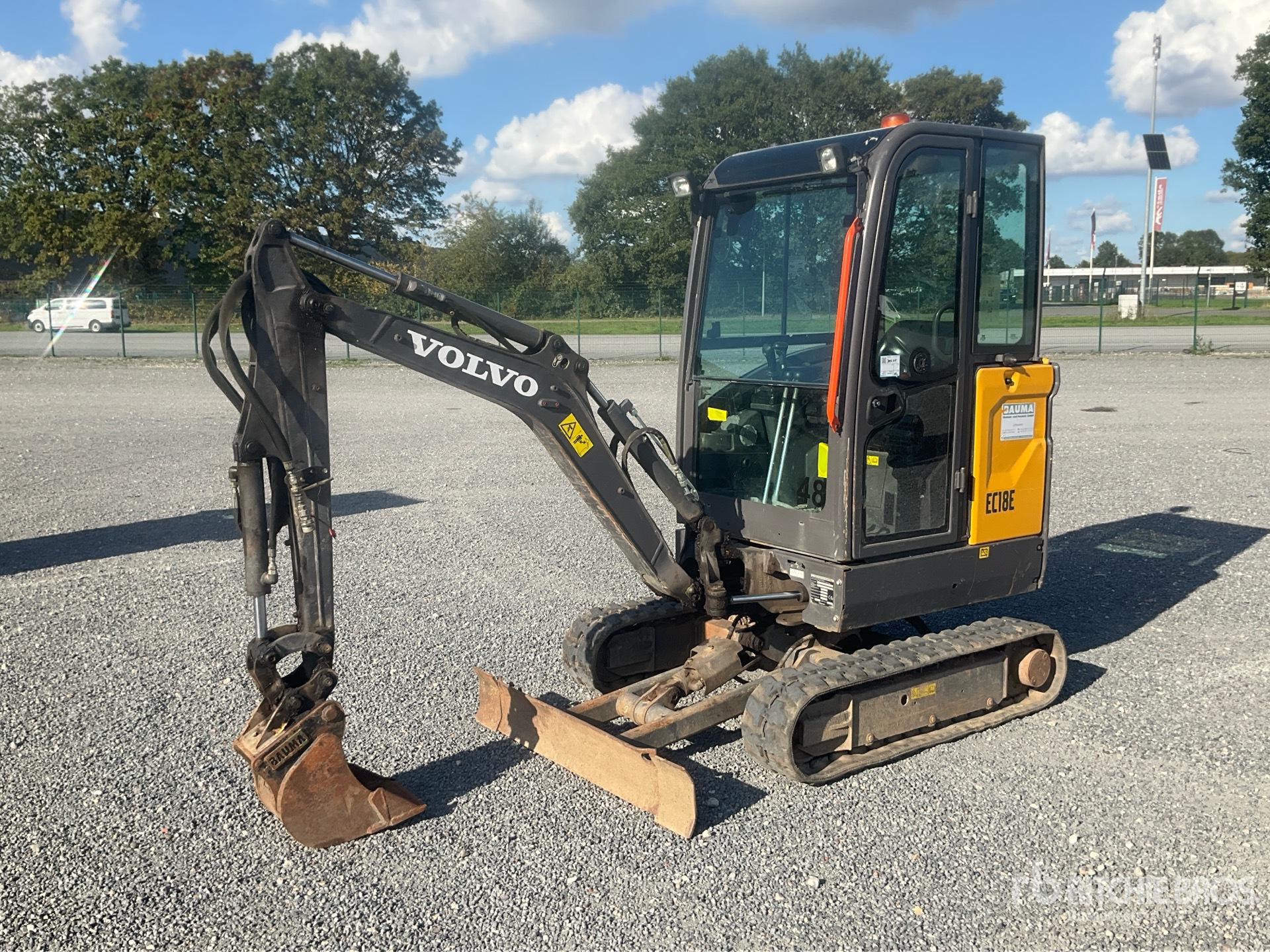 Photo of 2021 Volvo EC18E