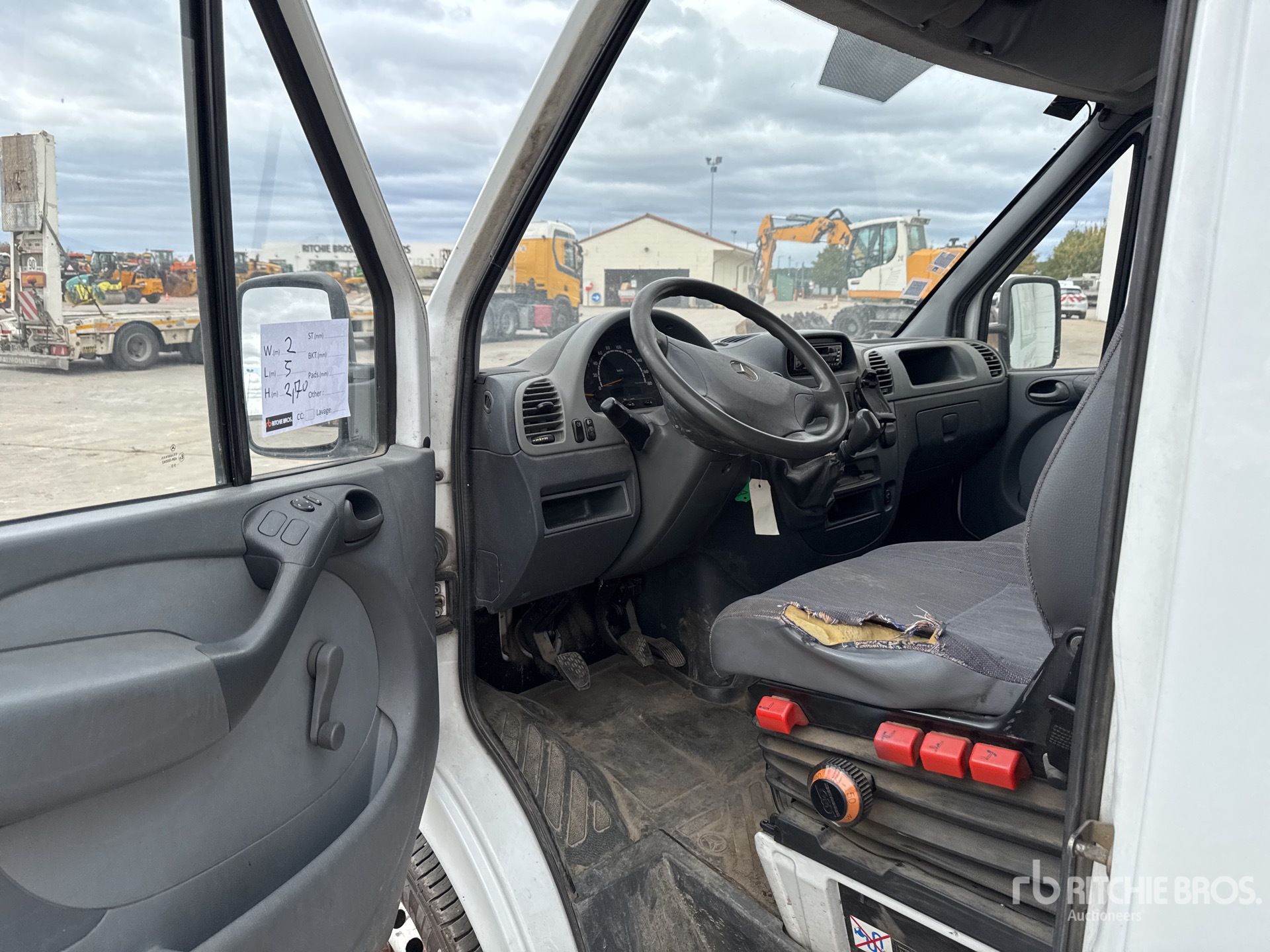 2003 Mercedes-Benz SPRINTER
