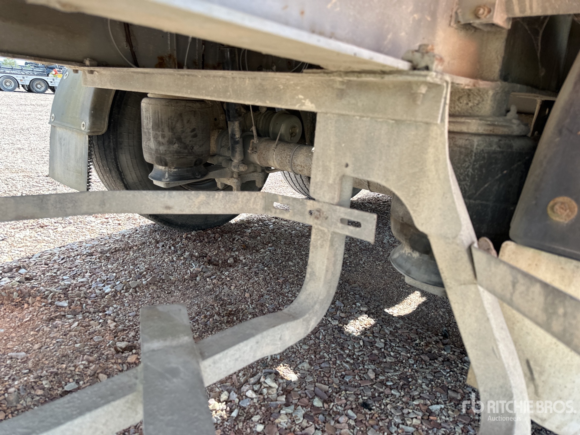 2005 Fruehauf TX34