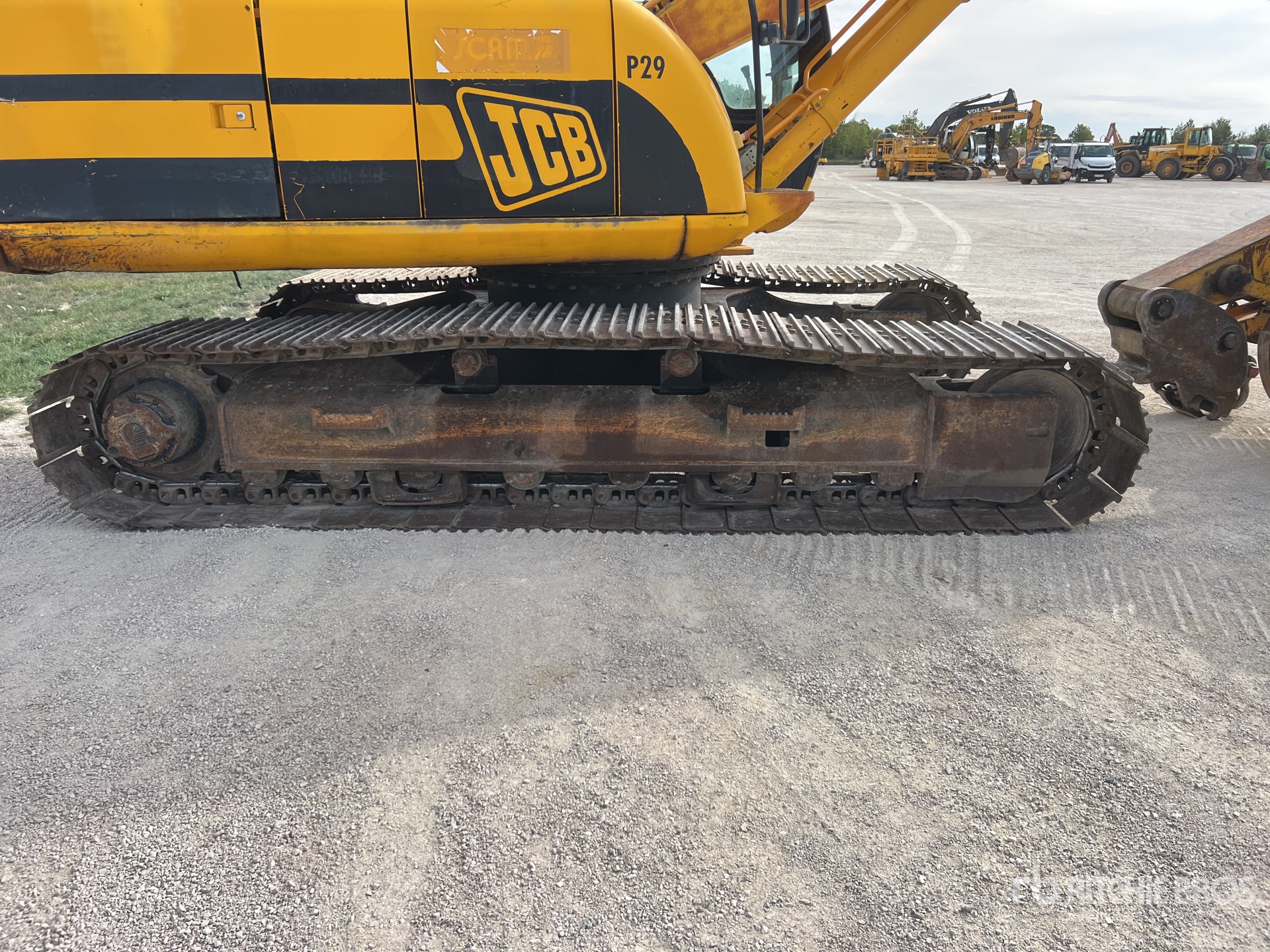 2005 JCB JS210LC