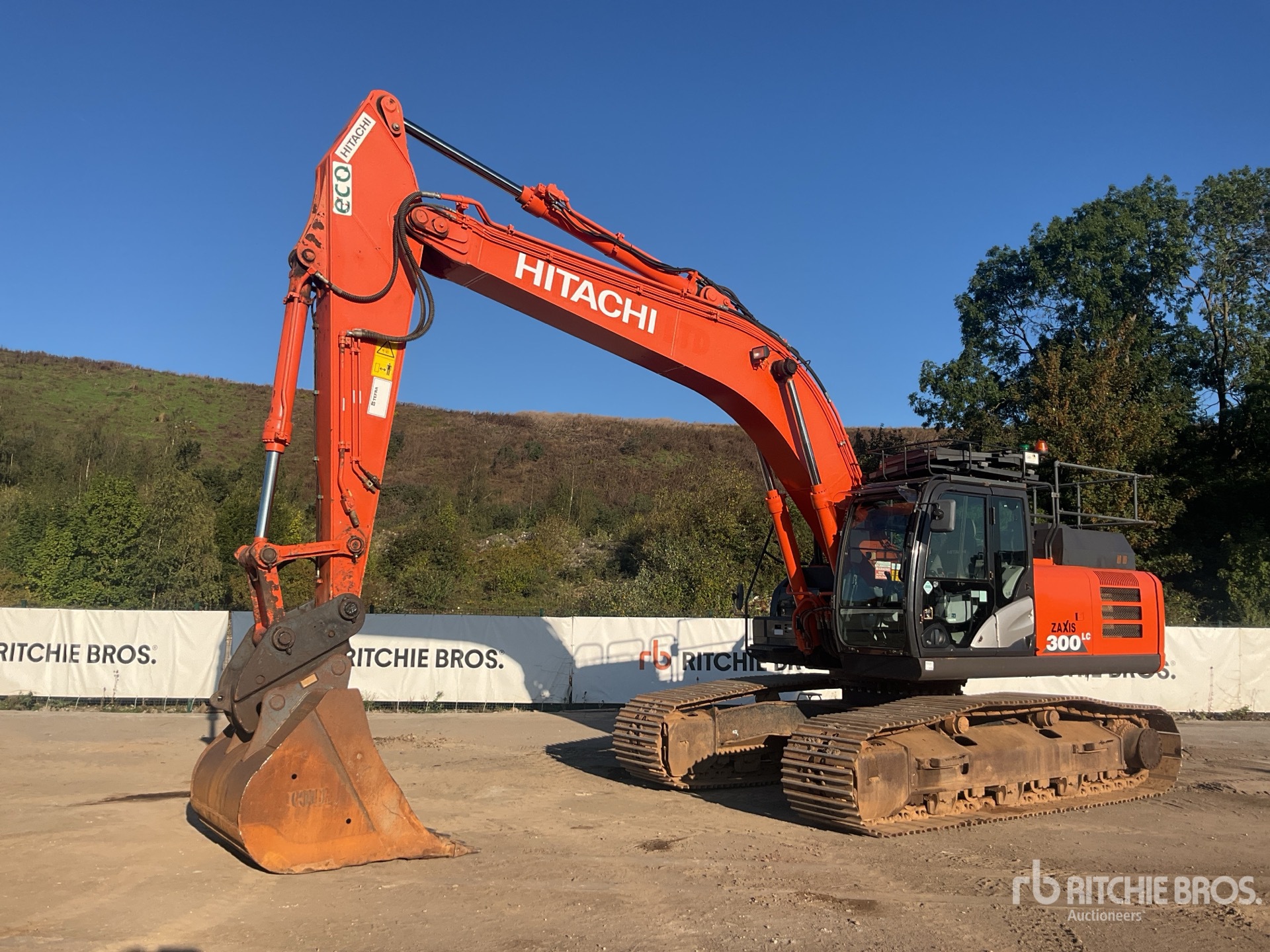 2017 Hitachi ZX300LC-6