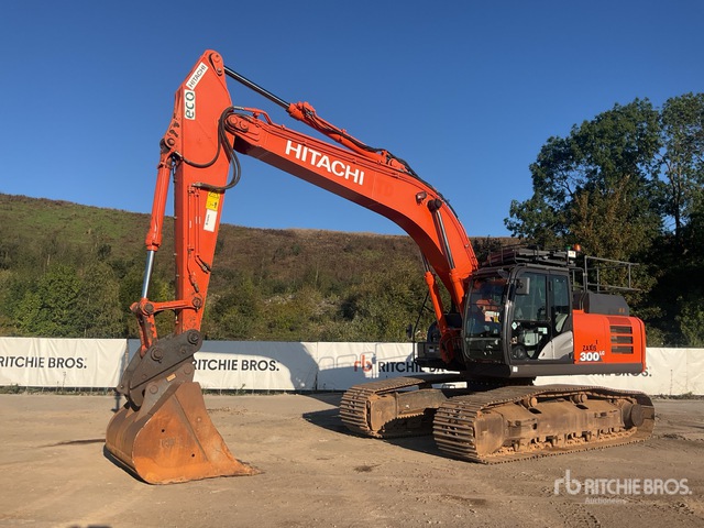 2017 Hitachi ZX300LC-6 Tracked Excavator