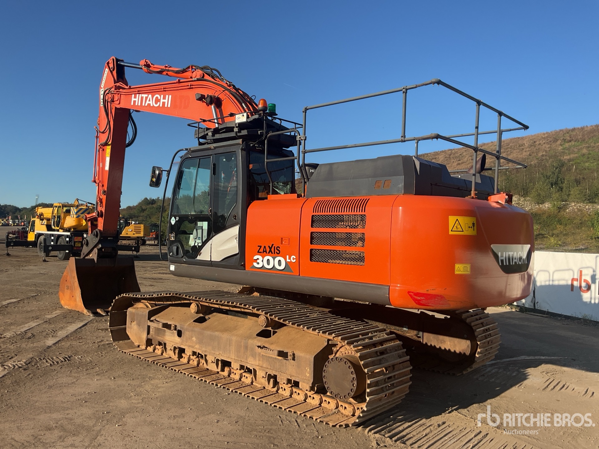 2017 Hitachi ZX300LC-6