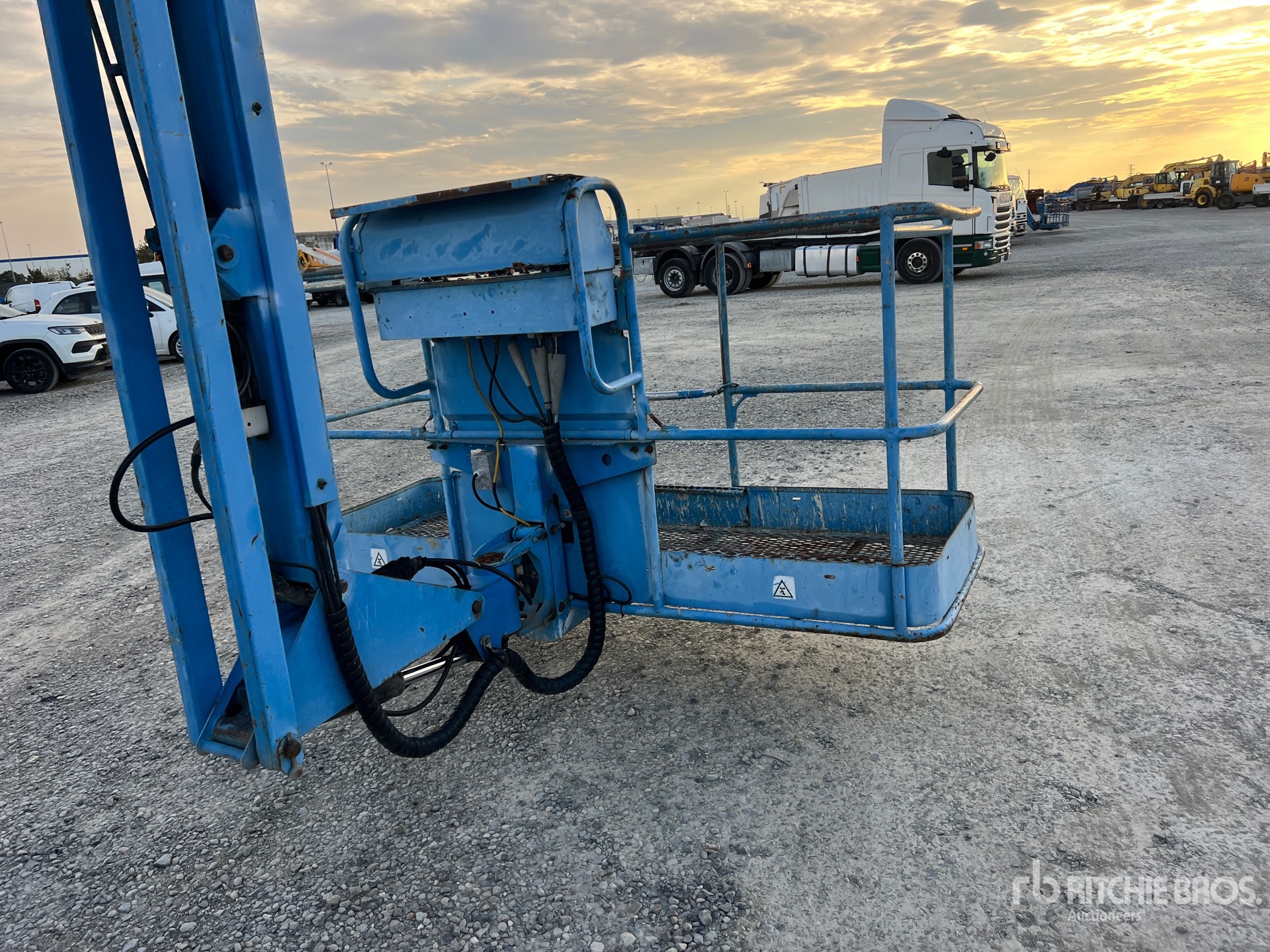 2003 Genie Z60/34