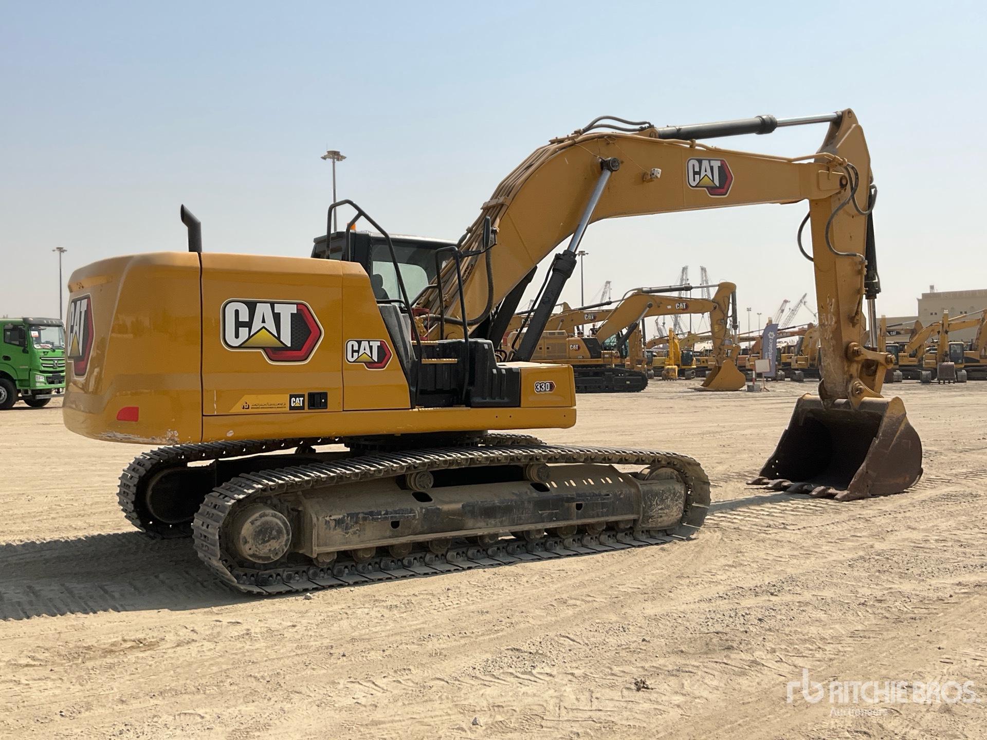 2021 Caterpillar 330
