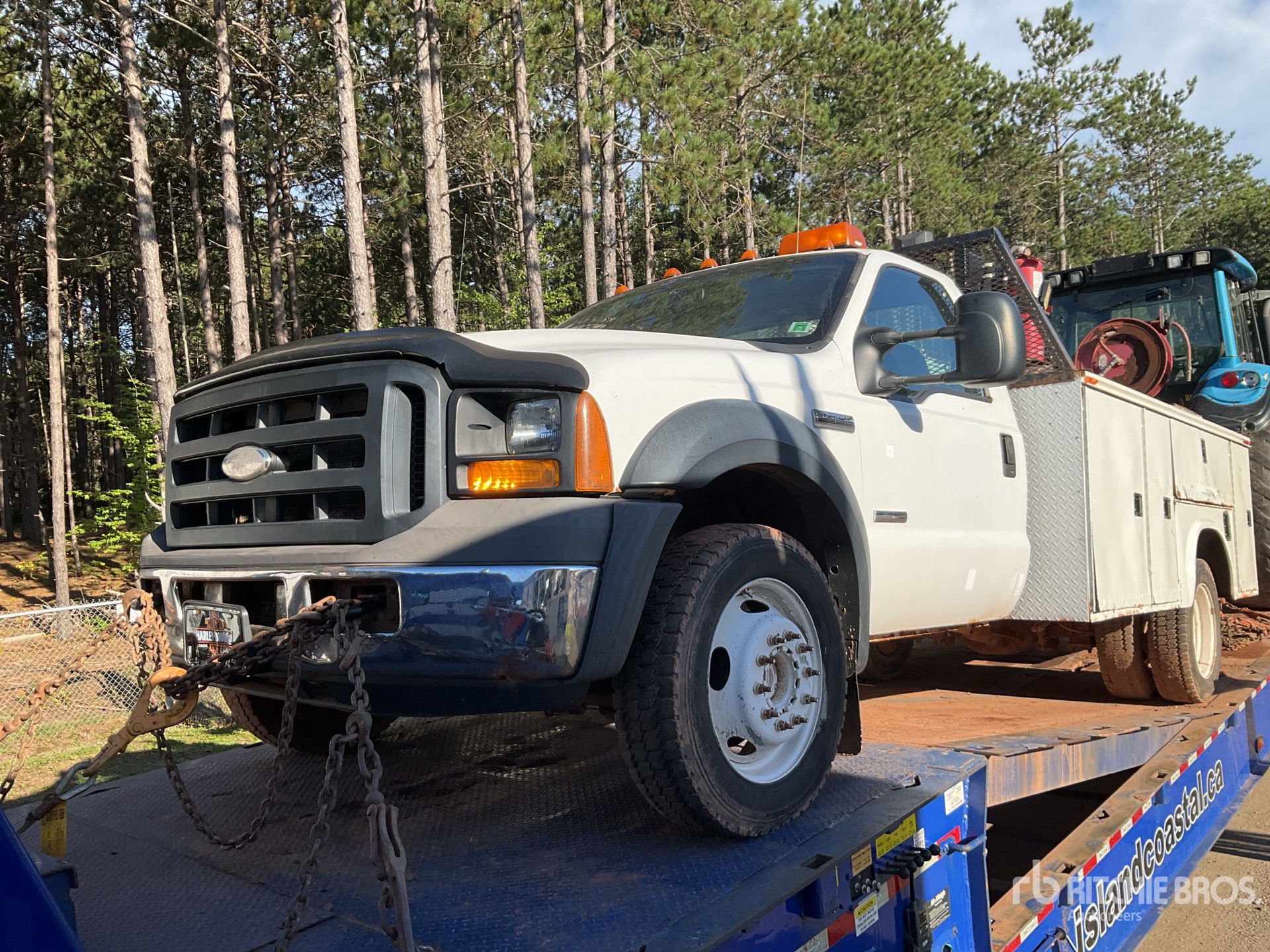 Photo of 2006 Ford F-550