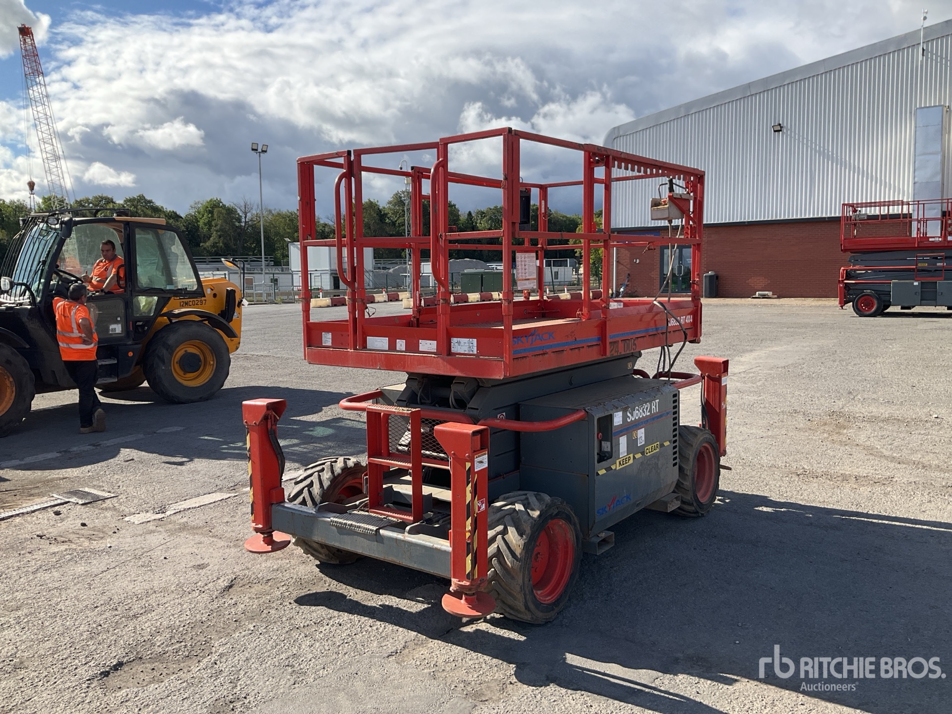 2012 Skyjack SJ6832RT