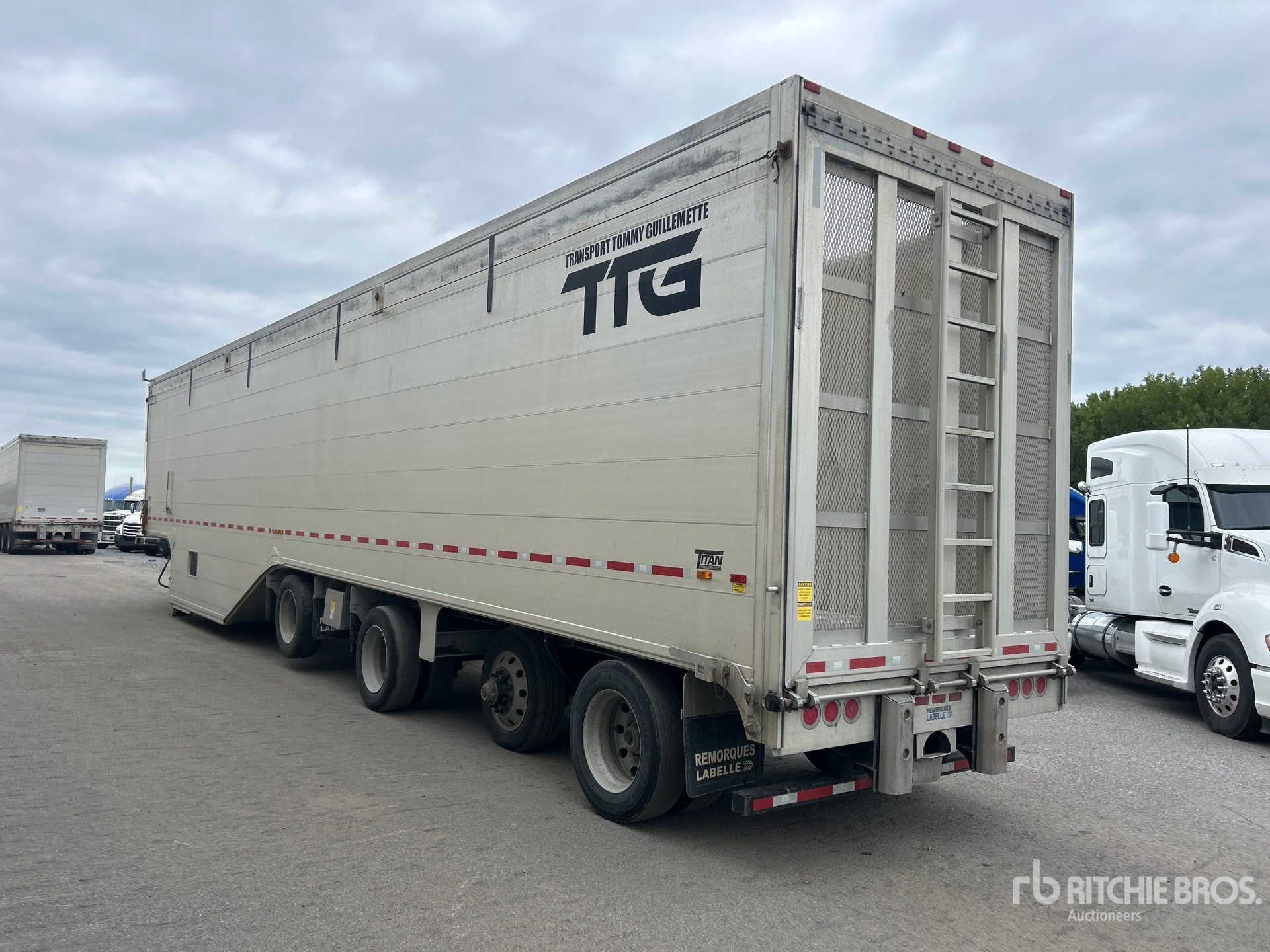 2025 Titan 53 ft x 102 in Quad/A Belly Ope ...