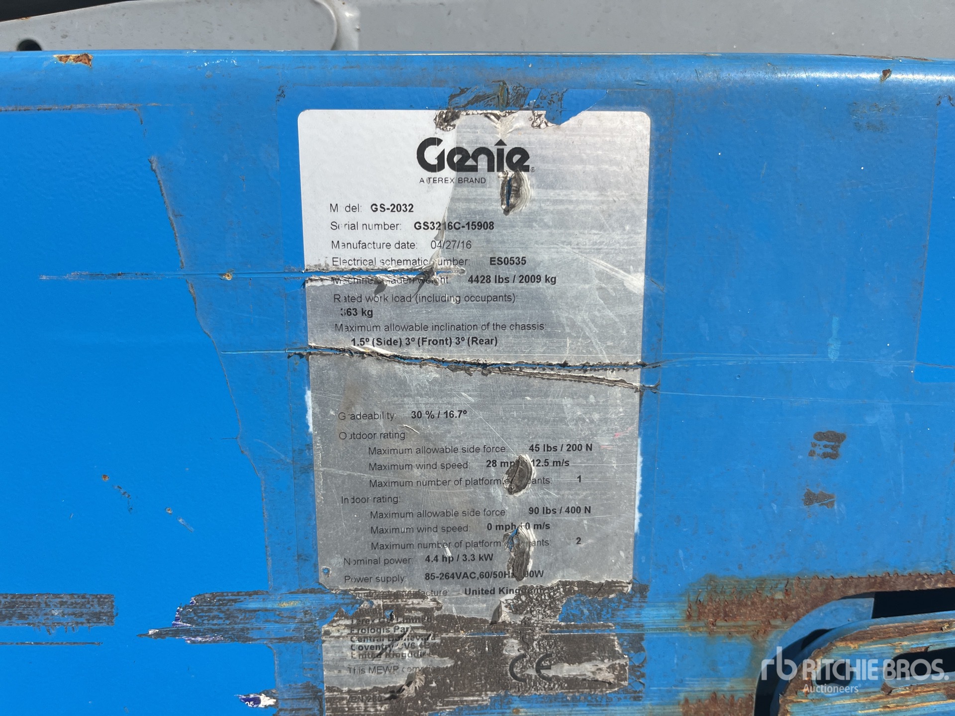 2016 Genie GS2032