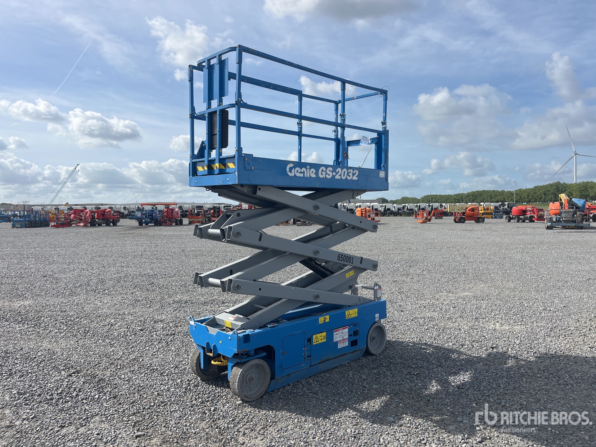 2016 Genie GS2032