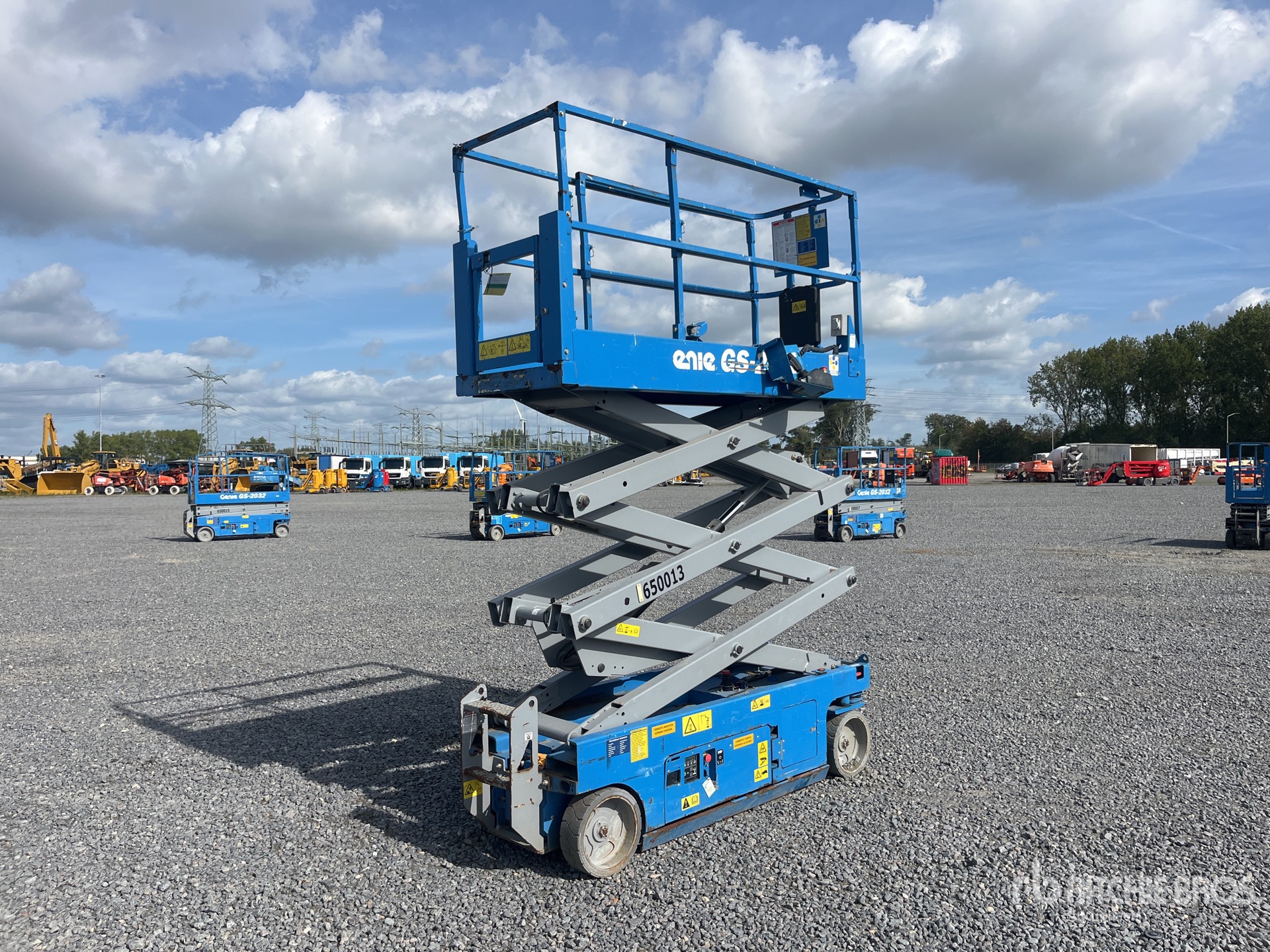 Photo of 2016 Genie GS2032