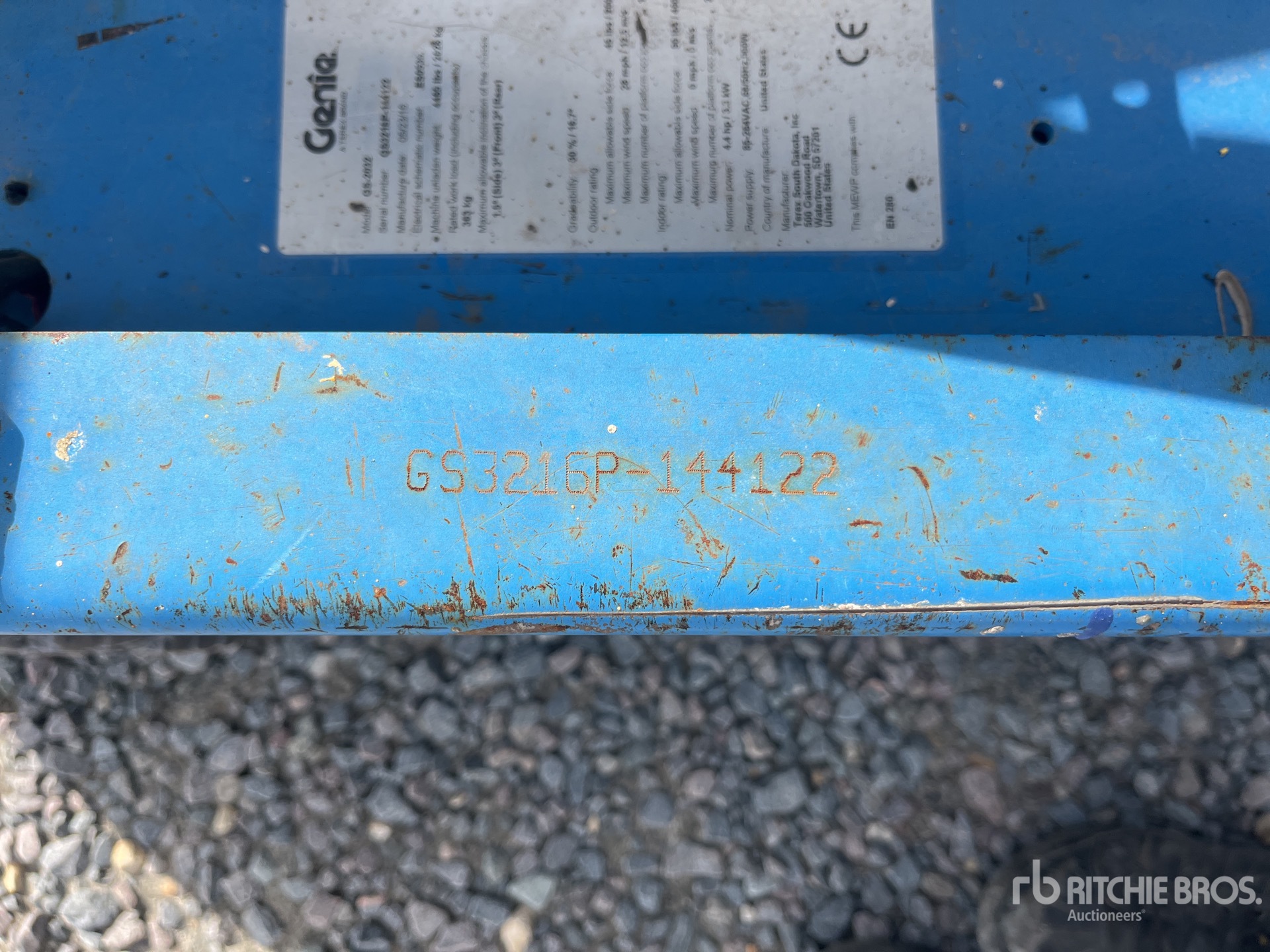 2016 Genie GS2032