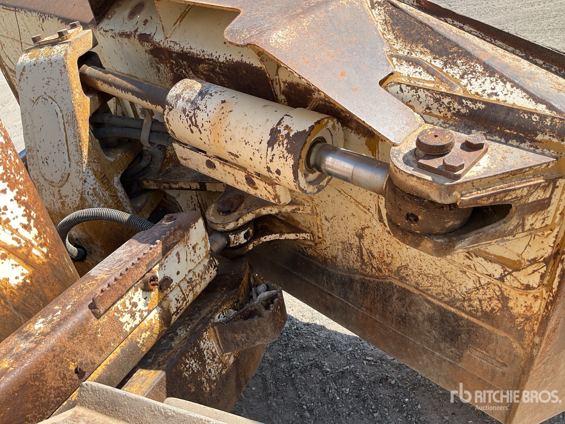 2007 Caterpillar D6N XL