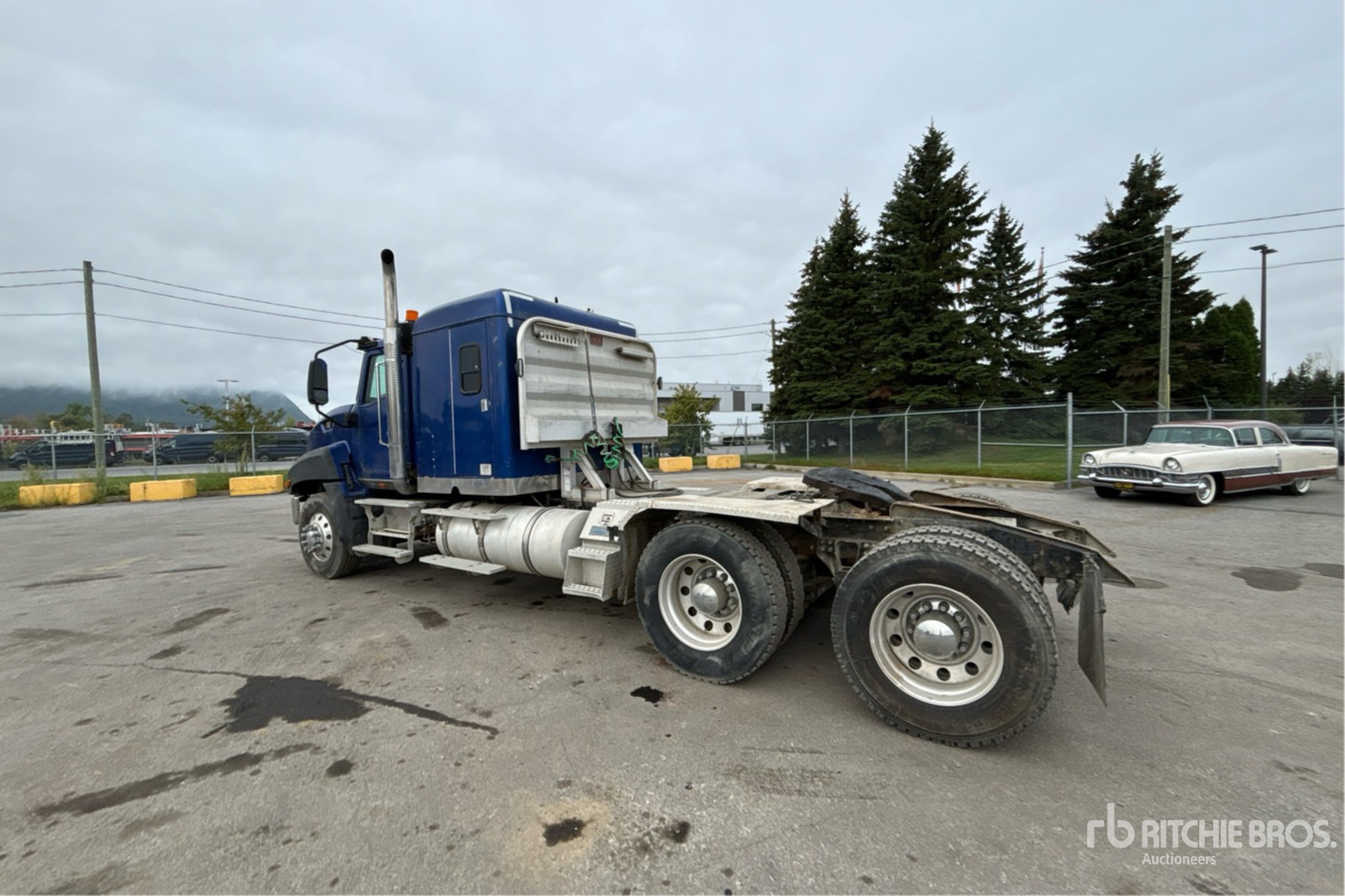 2014 Caterpillar CT660L