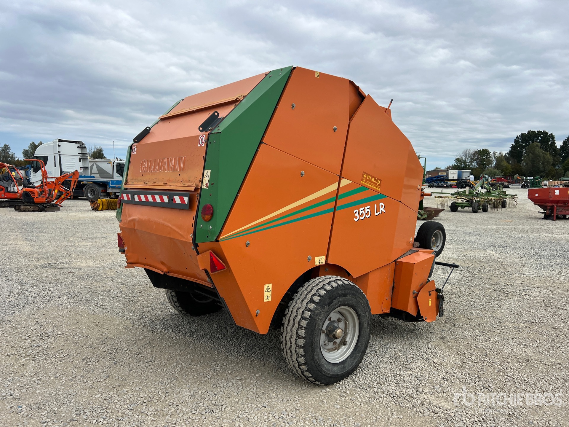 2002 Gallignani 355LR
