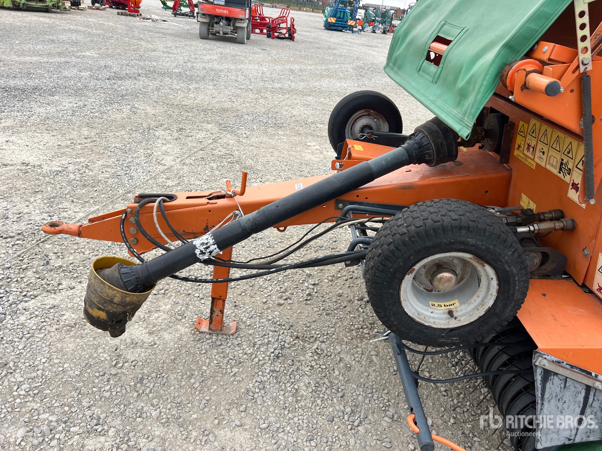 2002 Gallignani 355LR