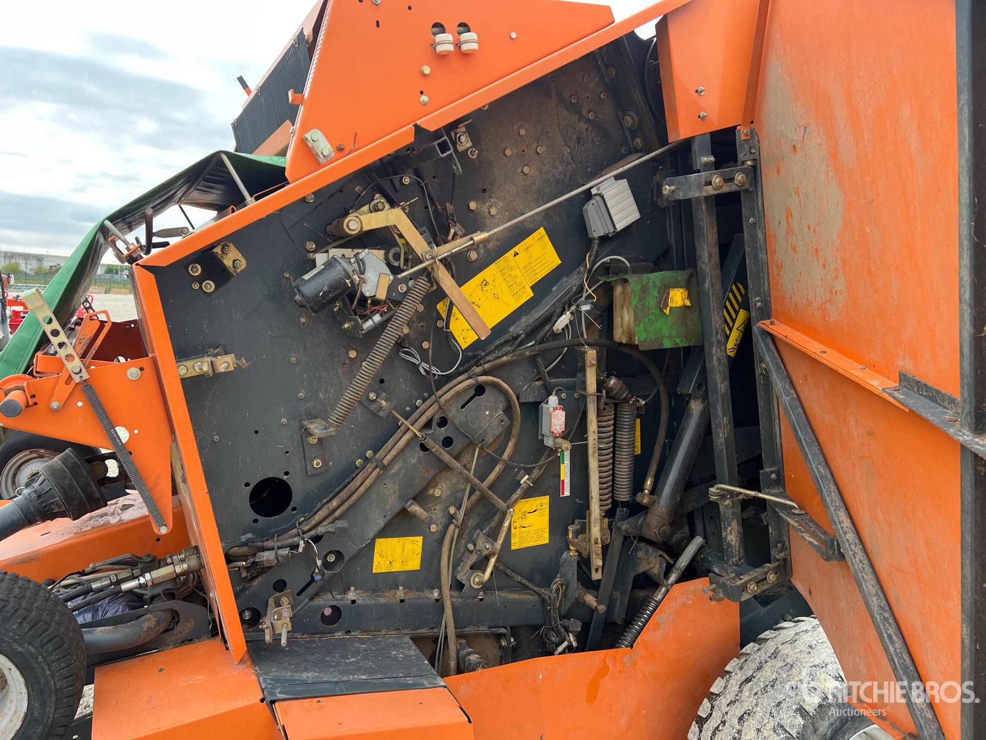 2002 Gallignani 355LR