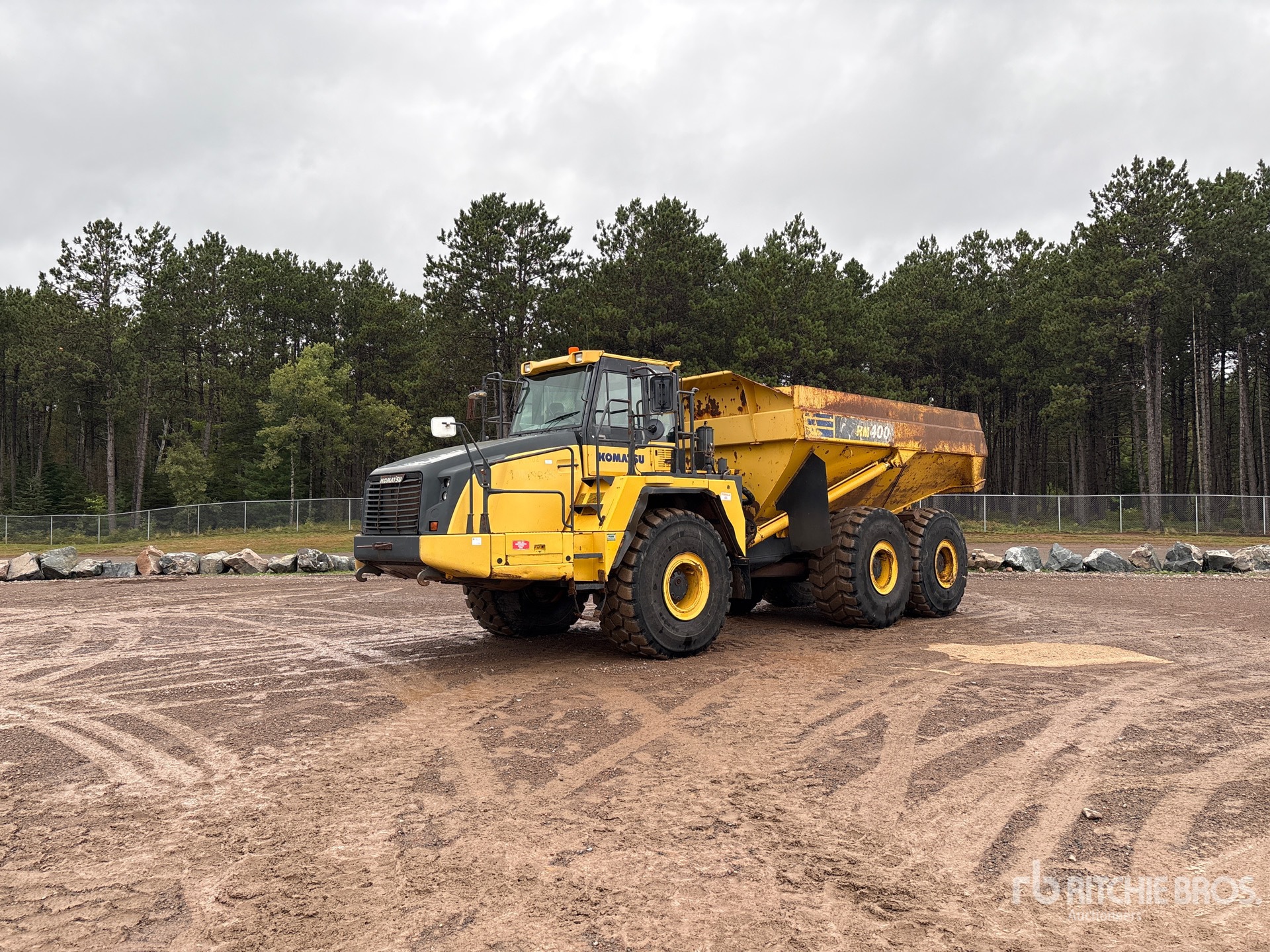 2012 Komatsu HM400-3