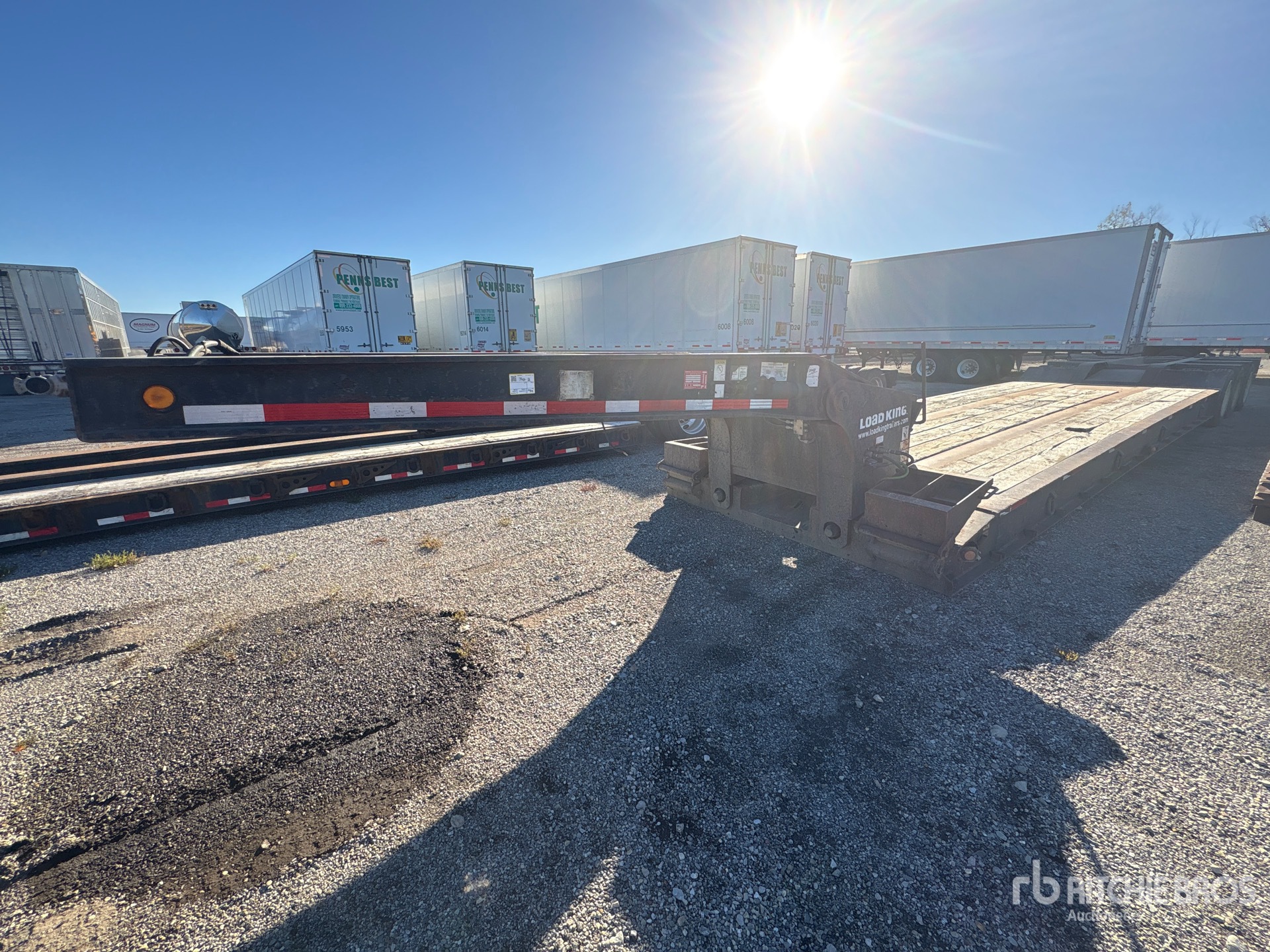 Photo of 2004 Load King  553SS