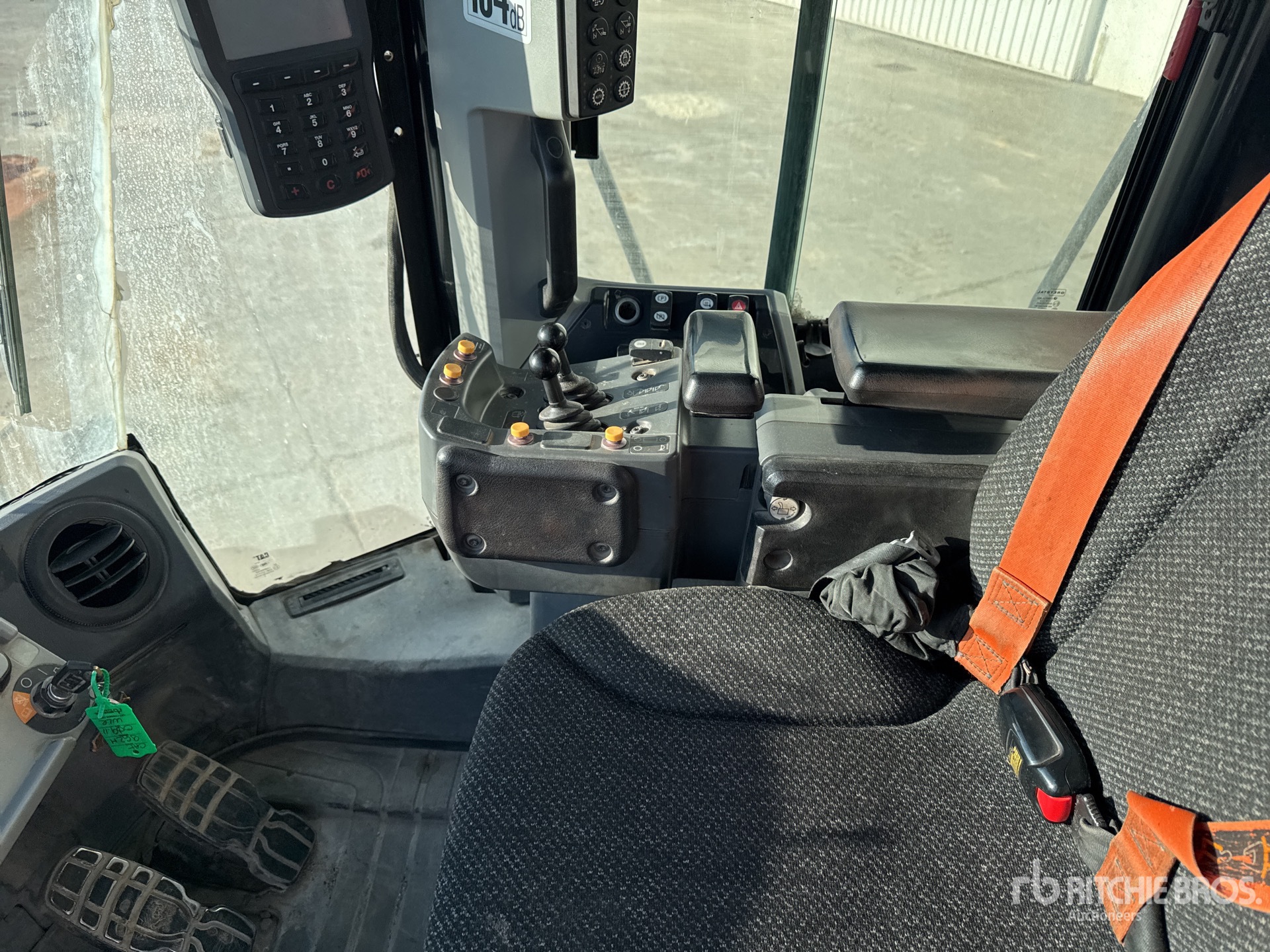 2019 Caterpillar 962M