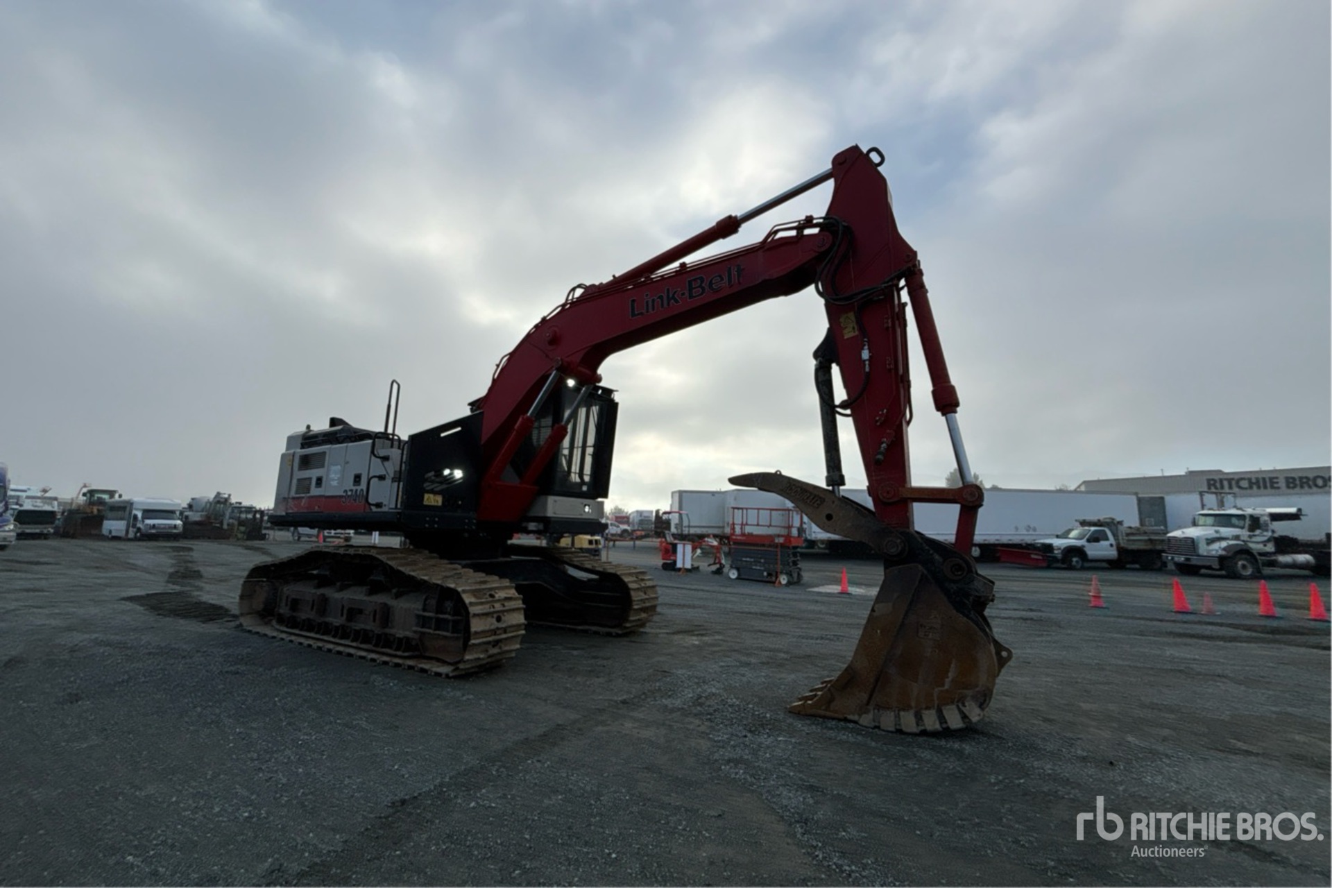 2020 Link-Belt 3740RBN