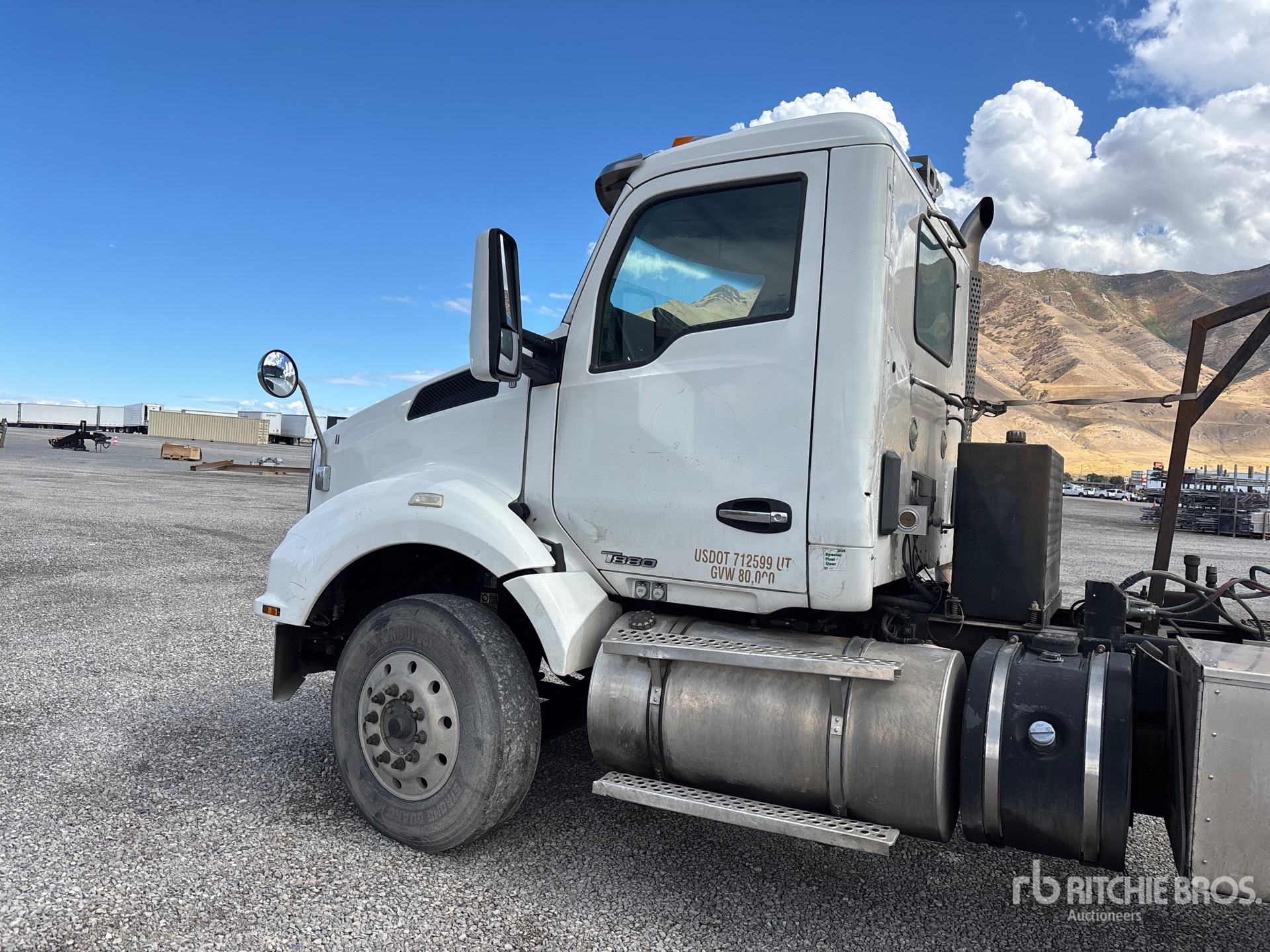 2016 Kenworth T880