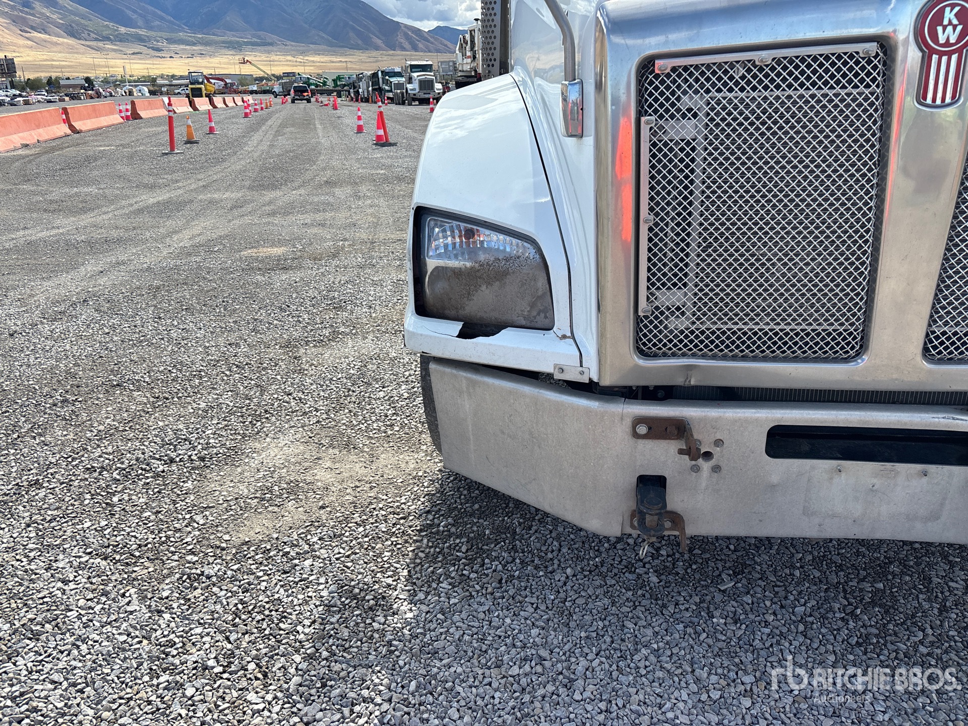2016 Kenworth T880